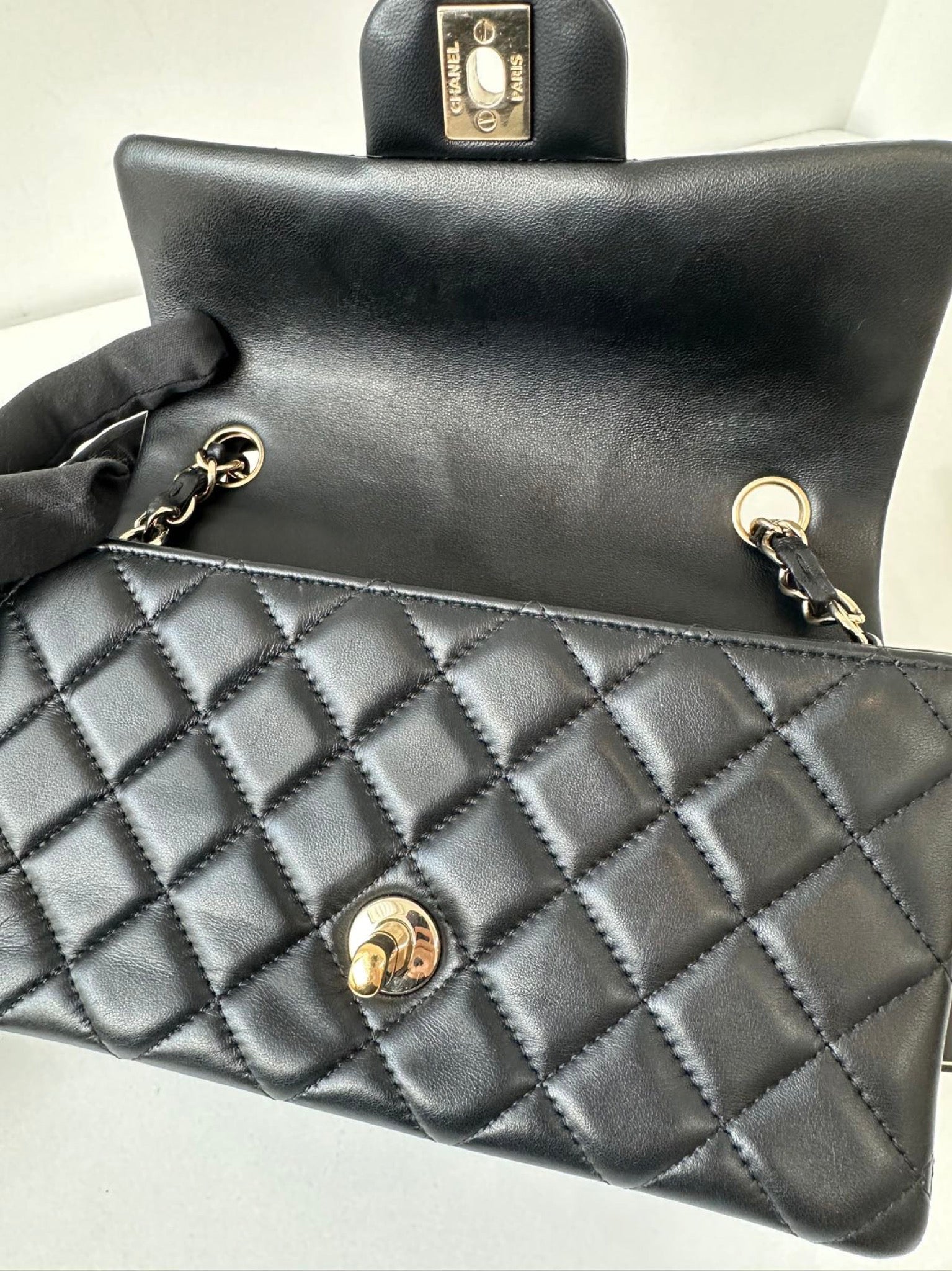 Chanel Classic Flap Mini Rectangular - Black image 19