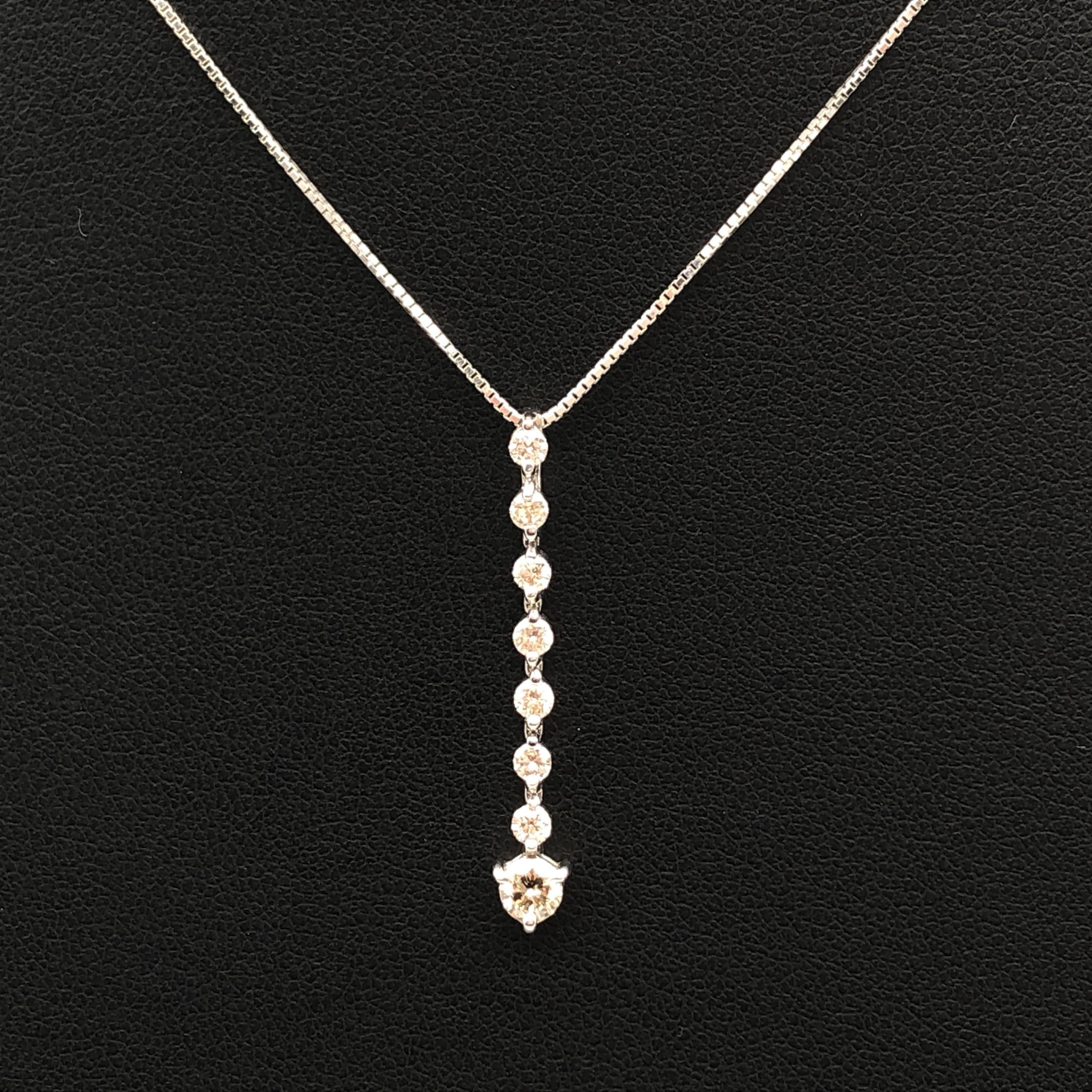 Custom Jewelry 8P Diamond Drop Necklace, D(0.55ct), K18WG, 2.7g, 16inch C355714