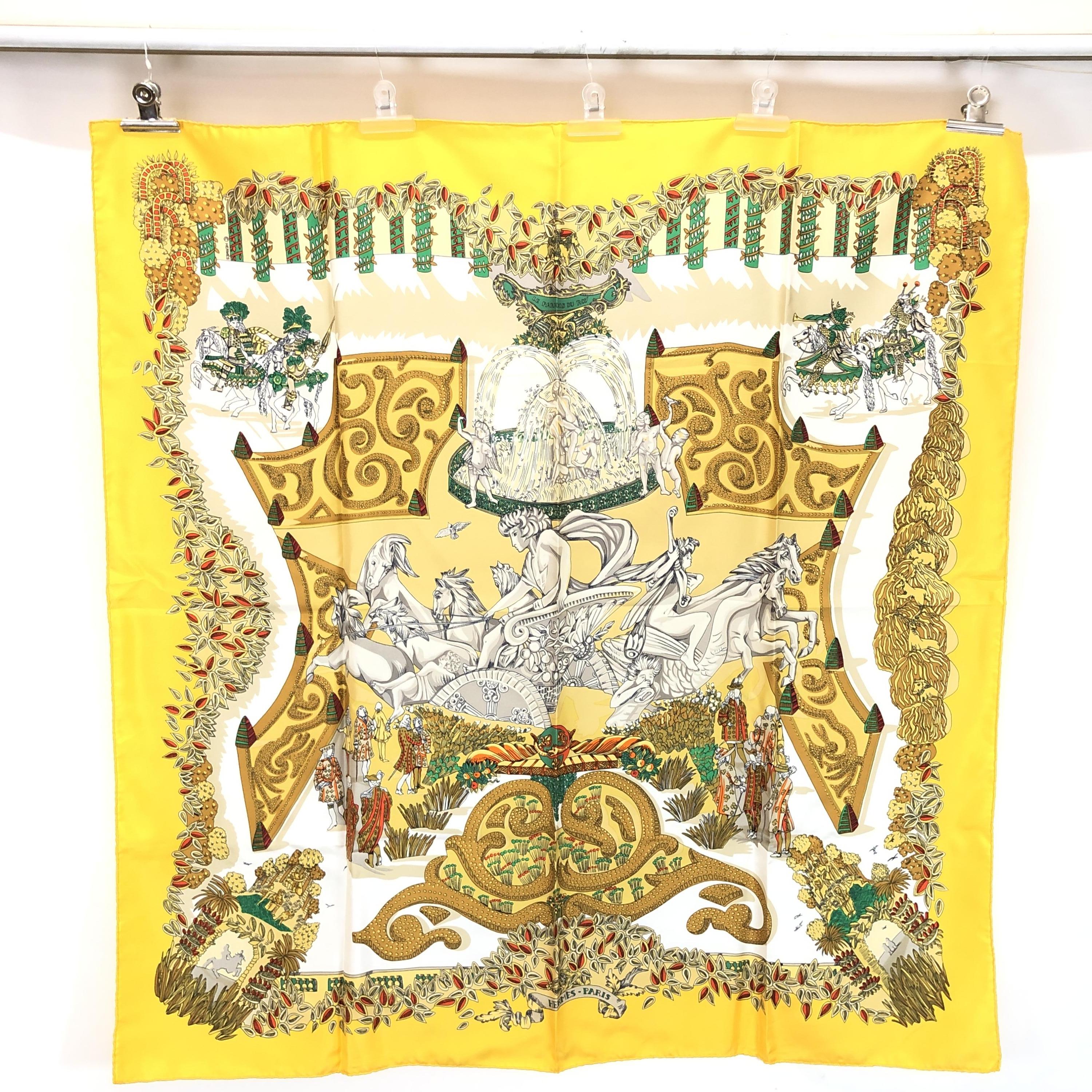 Hermès Vintage "THE ROYAL PARADISE" Yellow Orange Silk Scarf C317513