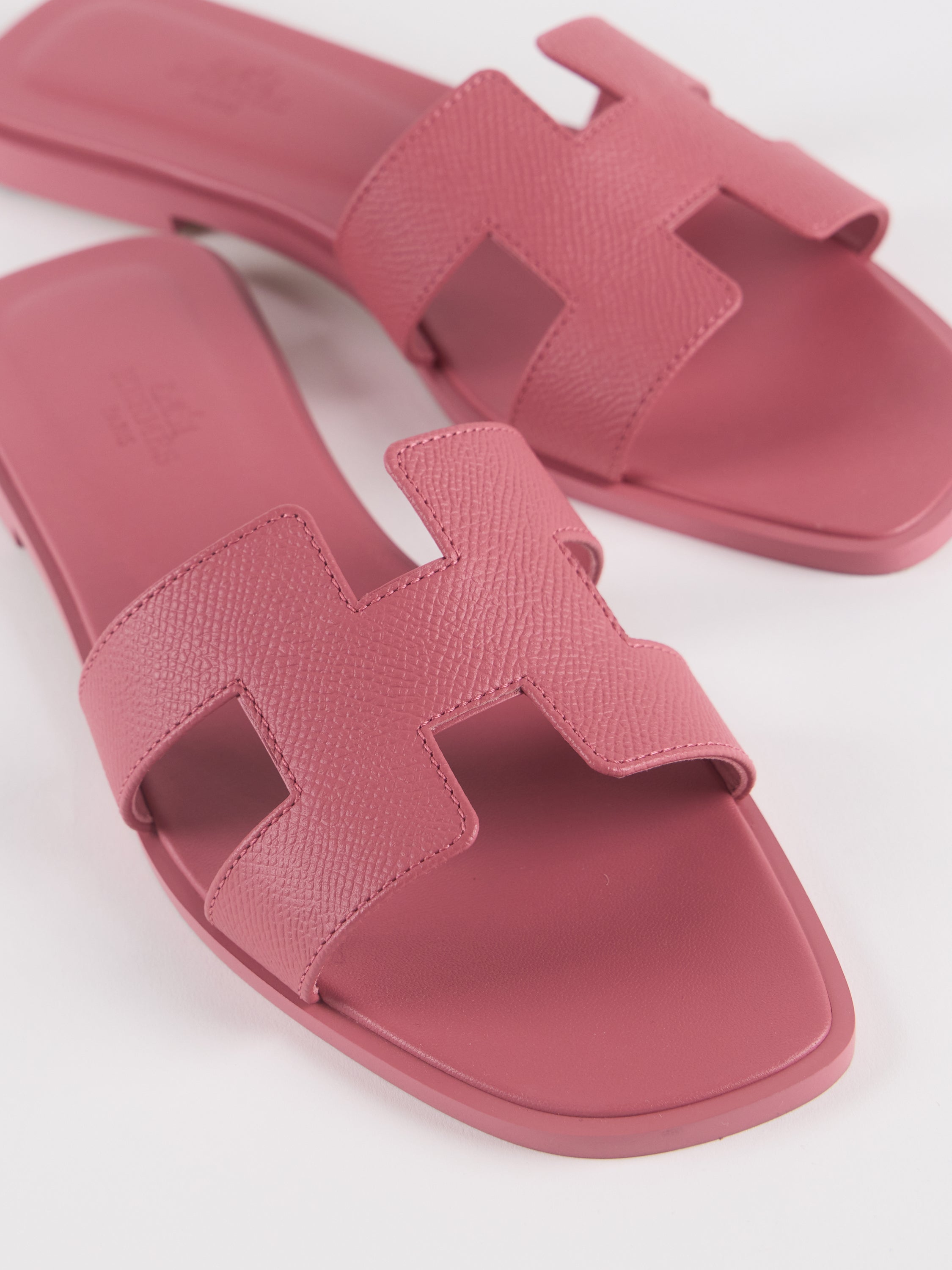 HERMÈS ORAN SANDAL Rose De Venise - Size 37