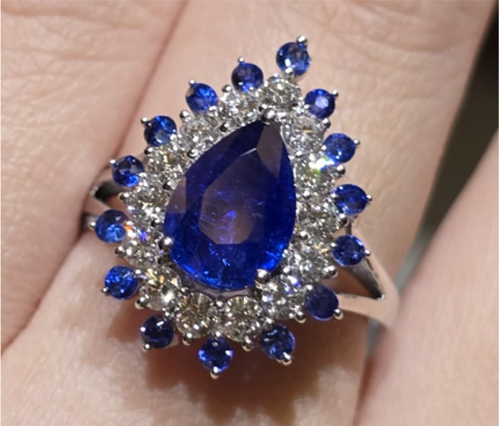 2.32ct Unheated Burma Sapphire Ring SYCB20