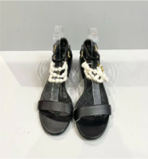 Chanel Métiers d'Art collection pearl sandals, size 39 LZ805G9993