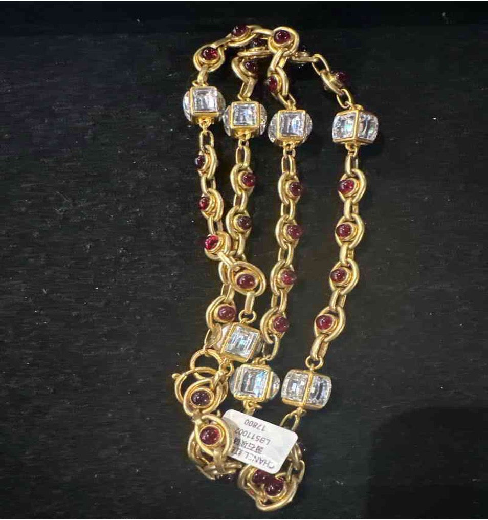 CHANEL Red Glass Rhinestone Necklace LB511002
