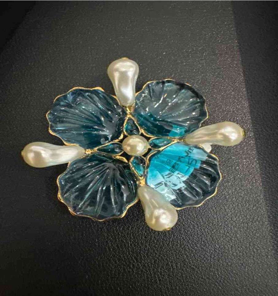 Gripwa Blue Flower Brooch LZ410271