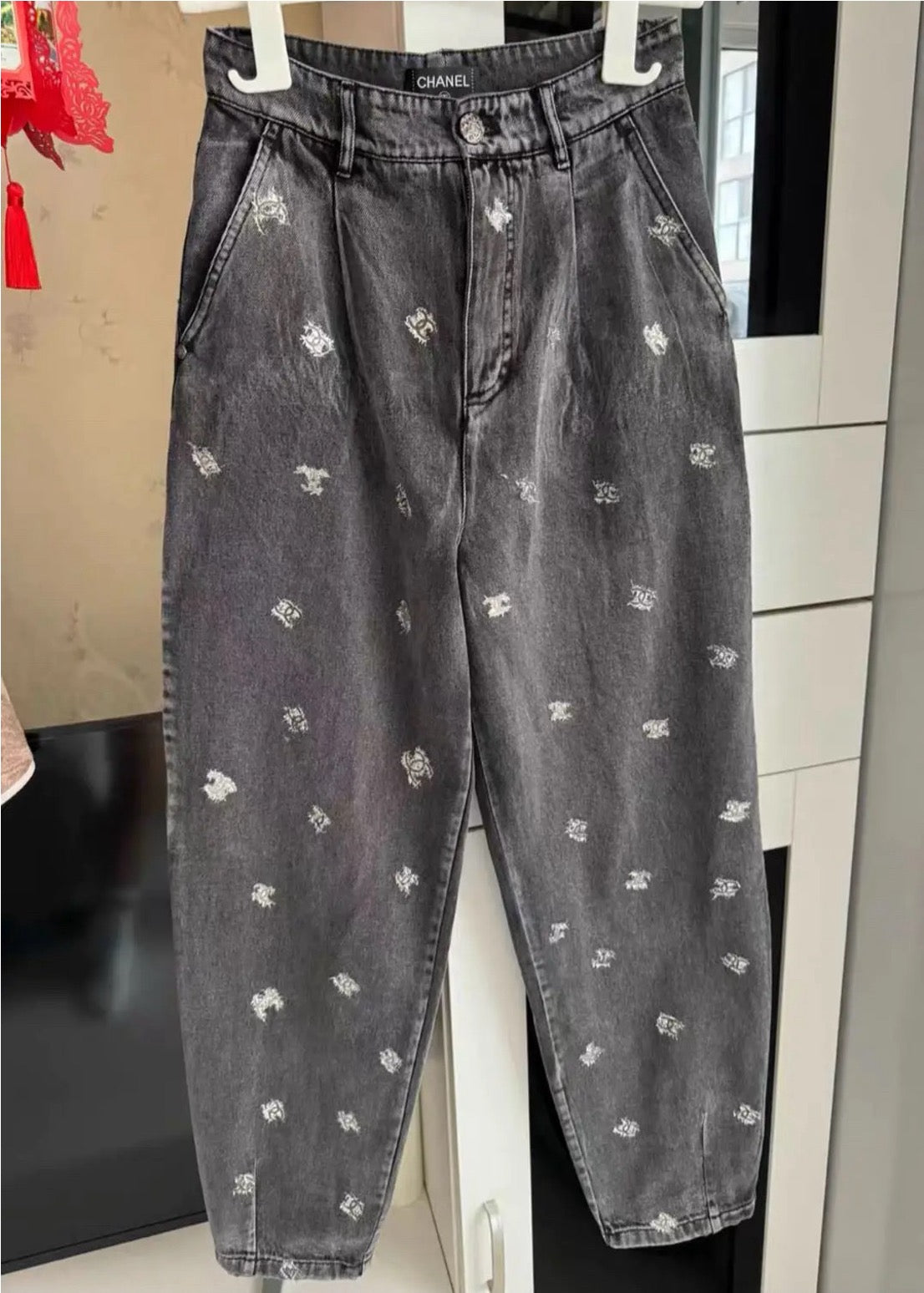 Chanel grey double-C jeans, size 38 LZ1218WW9977