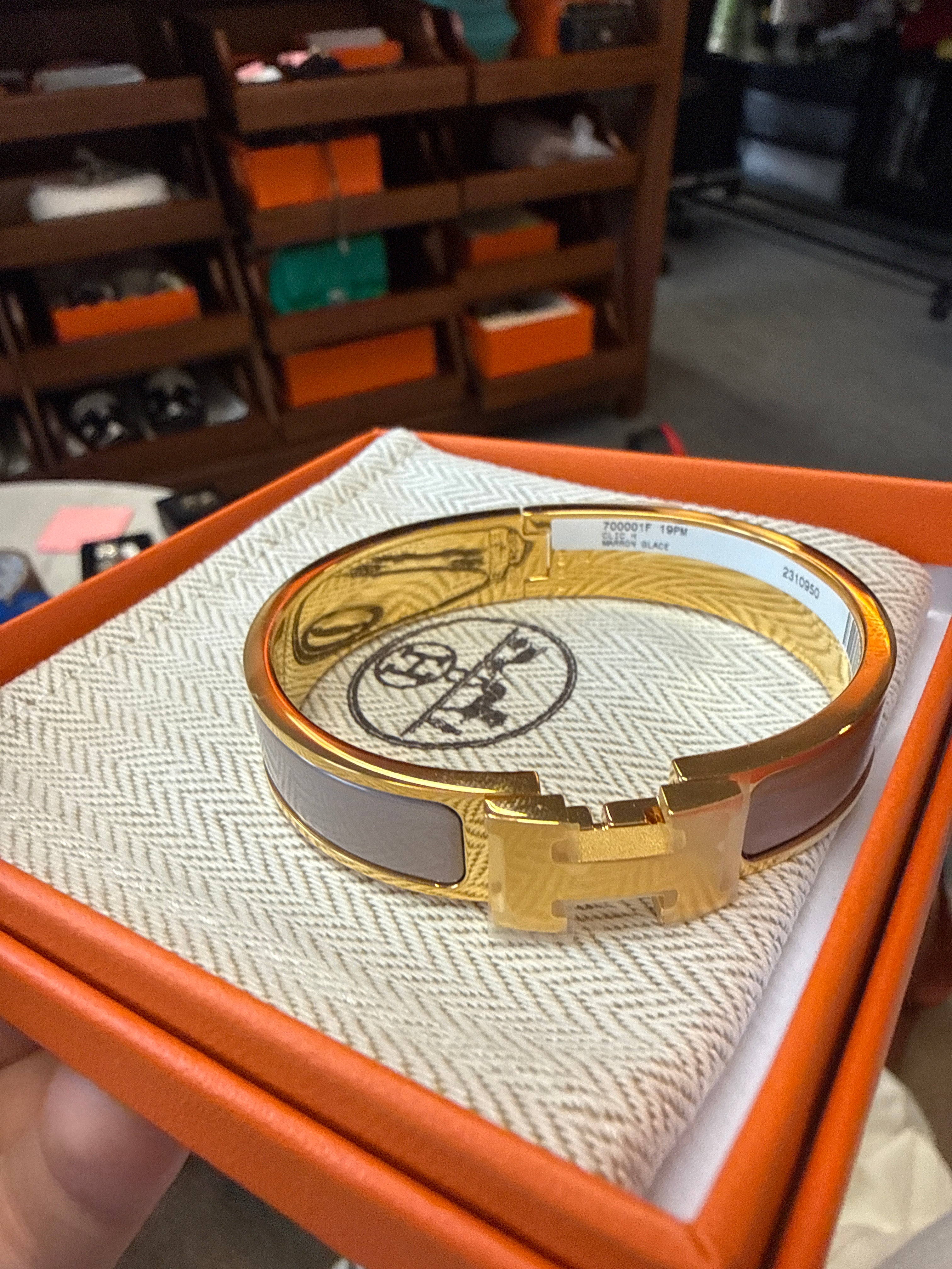 Hermes clic clac h bracelet Grey Yellow Gold  AKC1305