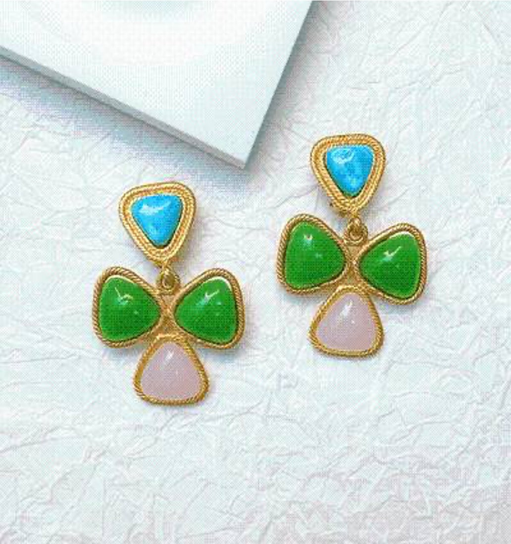 CHANEL Multicolor Glass Shoulder Clip-on Earrings CC2309029