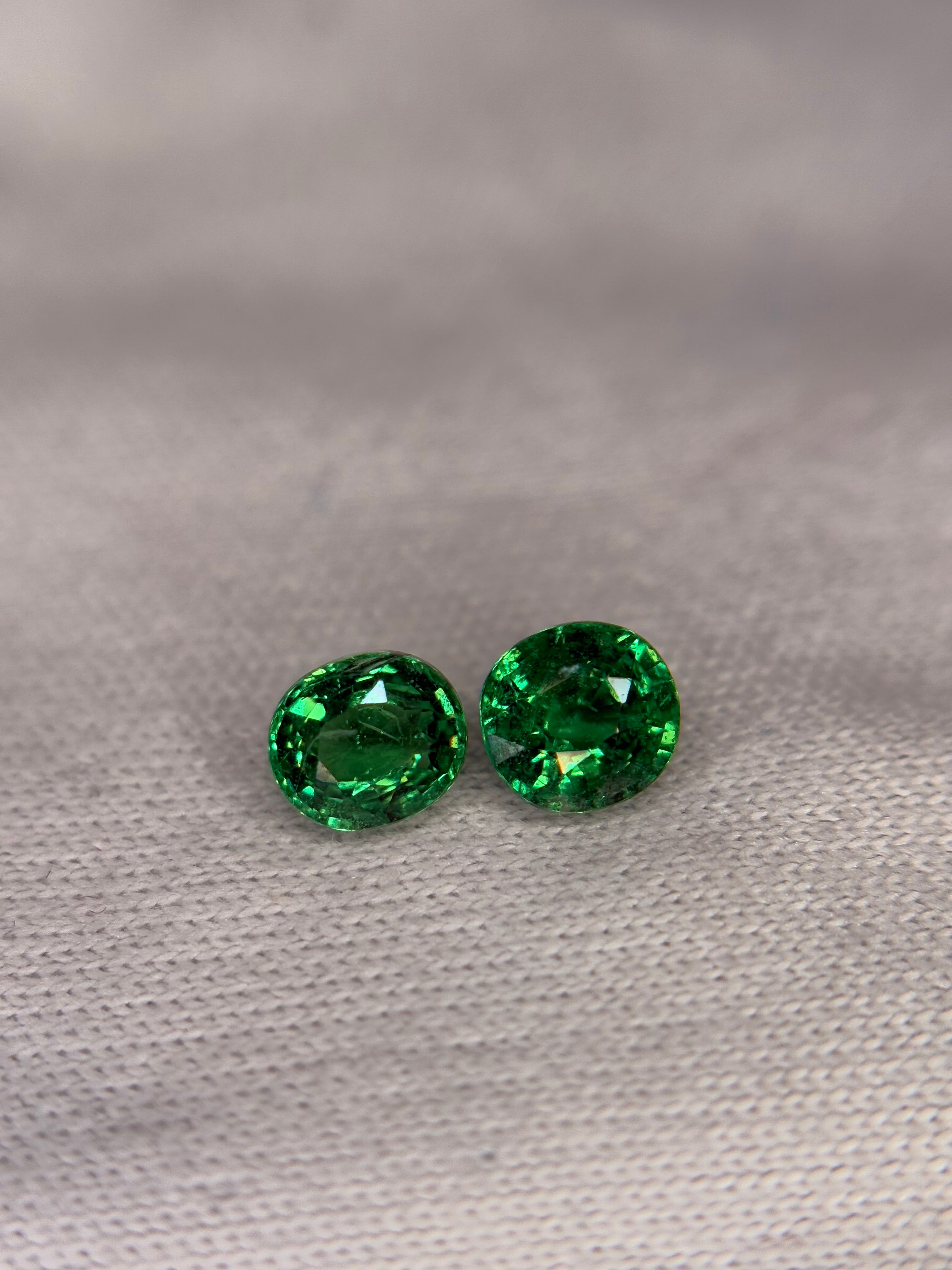 0.90ct Tsavorite PAIR THAIC0605