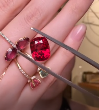 4.56ct Jedi Spinel, GUILD certificate DXBCS2534