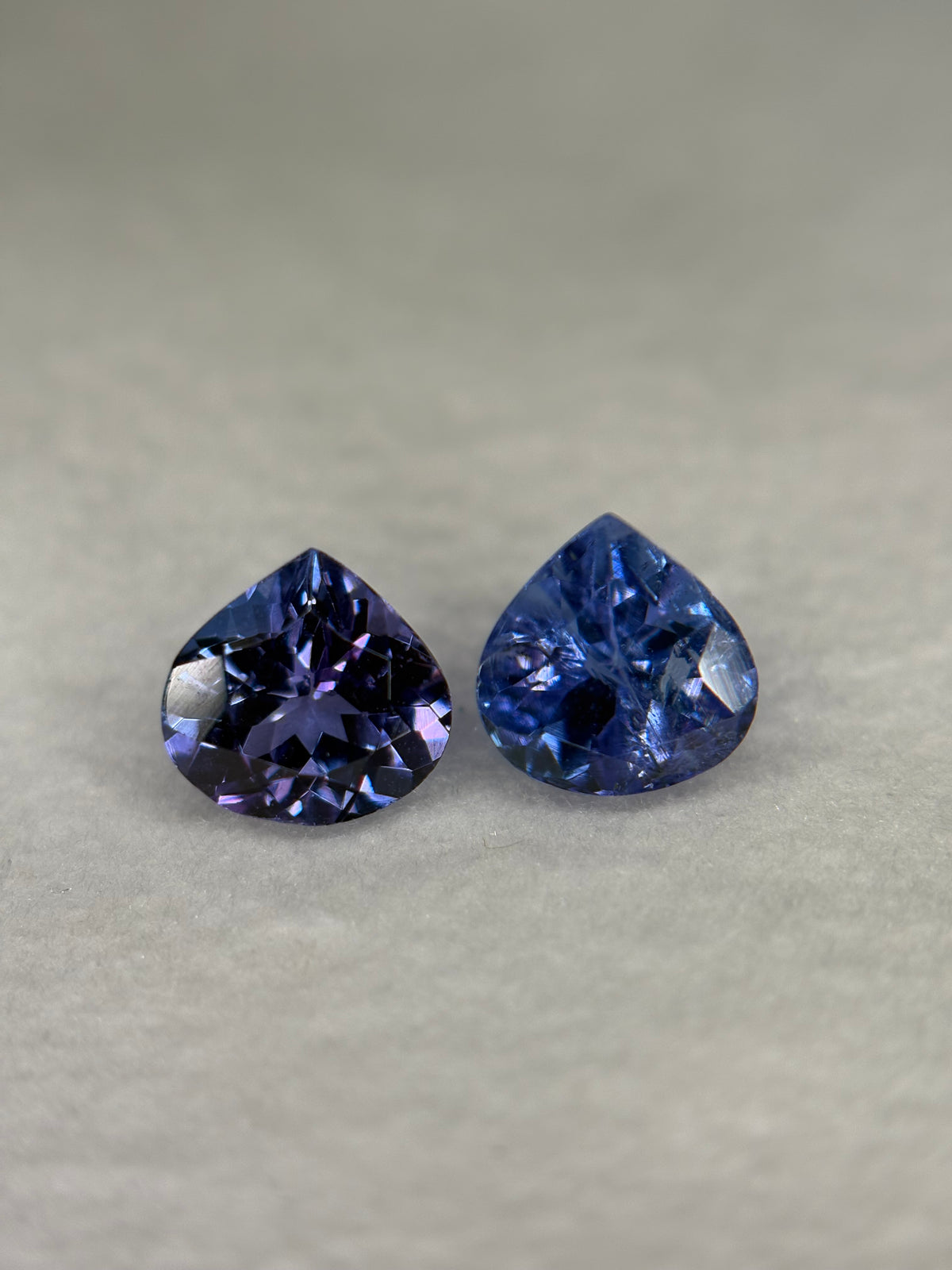 1.90ct Tanzanite Pear PAIR THAIC1317