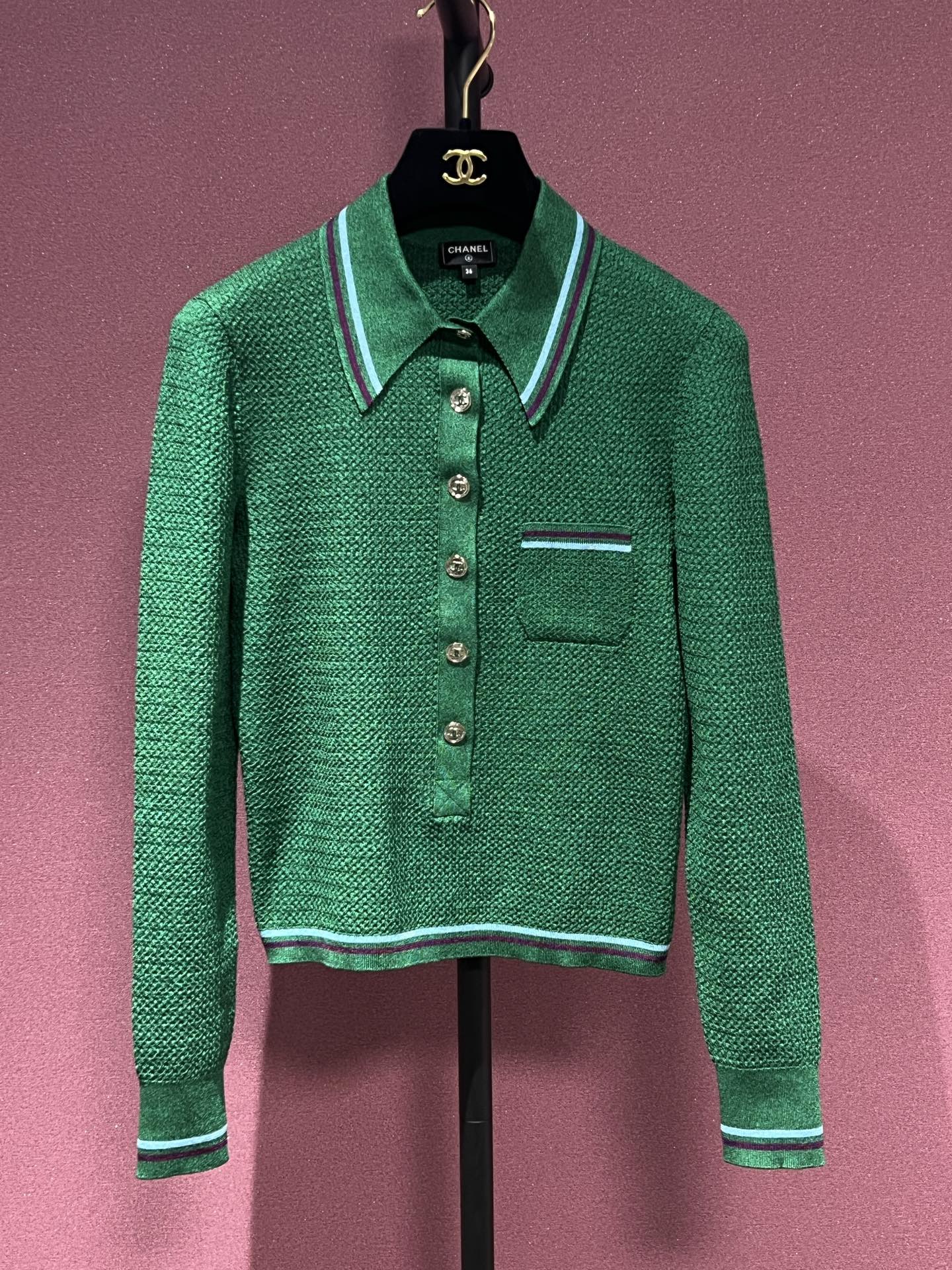 CHANEL 2023 GREEN TOP 36 FT102119