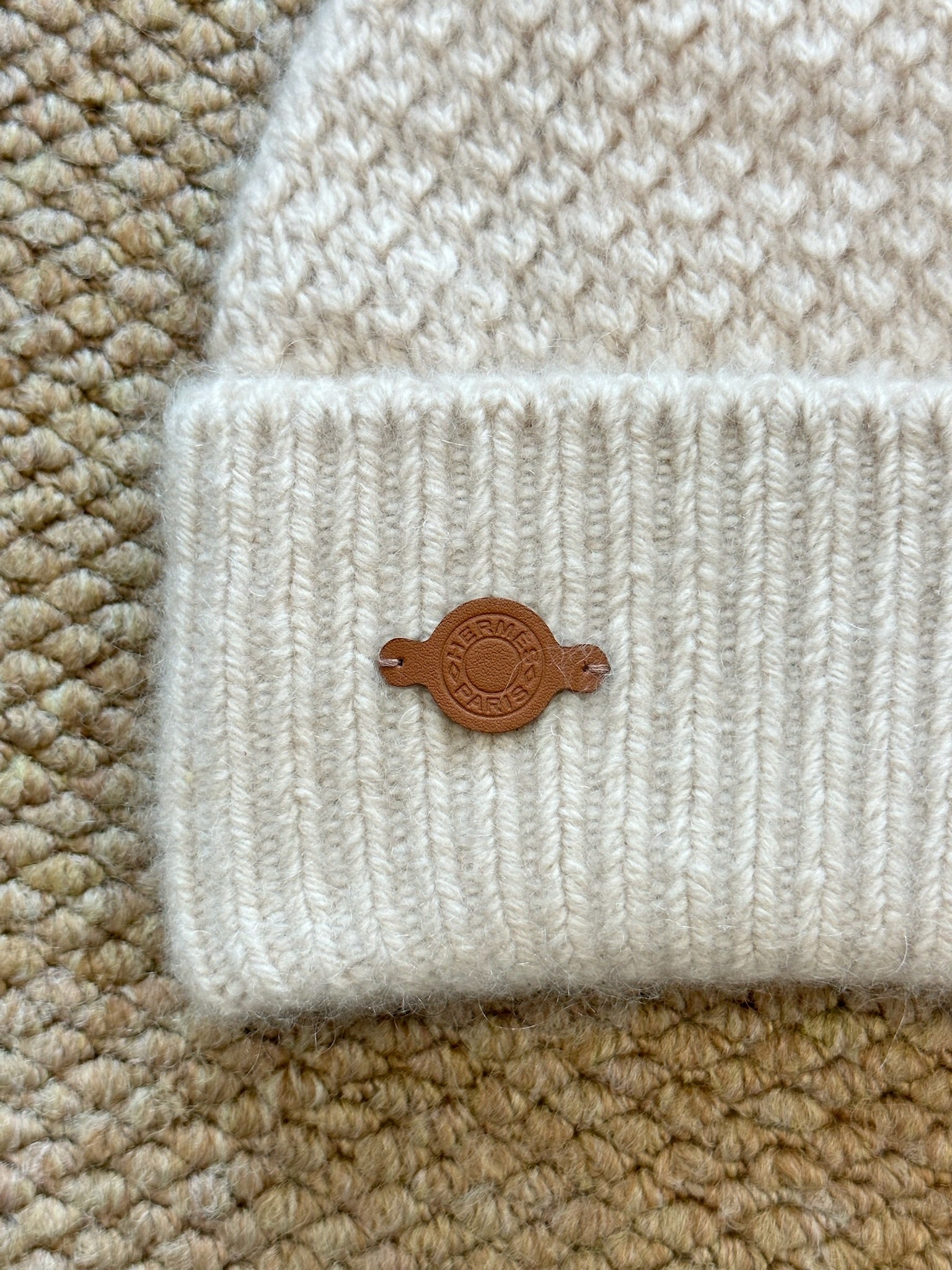 Hermès Lou beanie Bonnet Almond