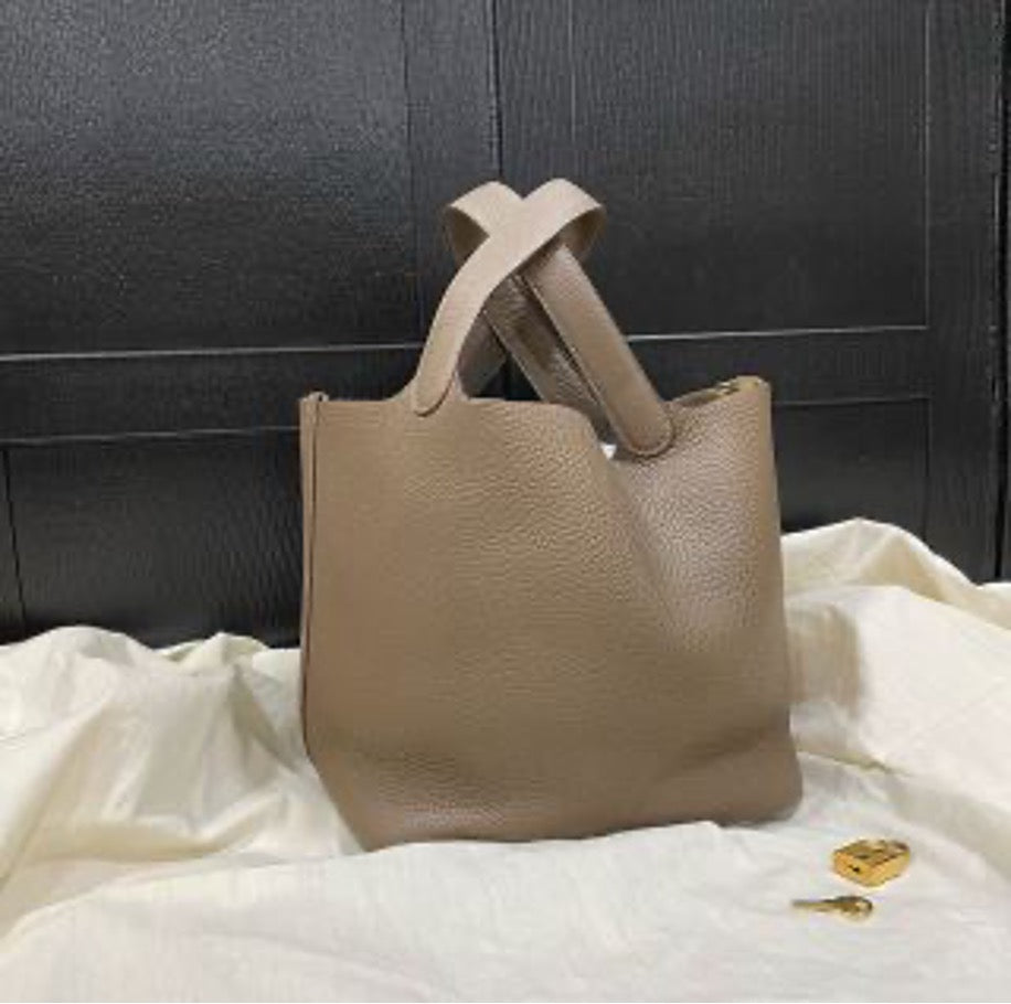 Hermes Basket 22 Elephant Grey Gold B Engraving US6479