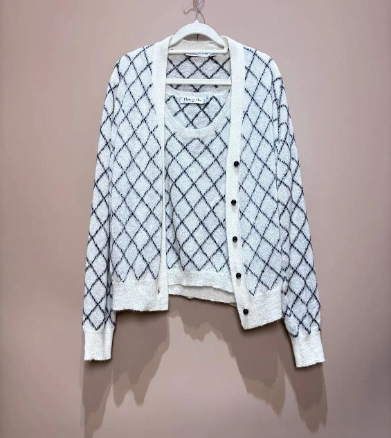 DIOR SS24 Single-breasted V-neck Long-sleeved Knit Top for Women, Two-Piece Set, Black and White Check, Size F40 SYCC2064
