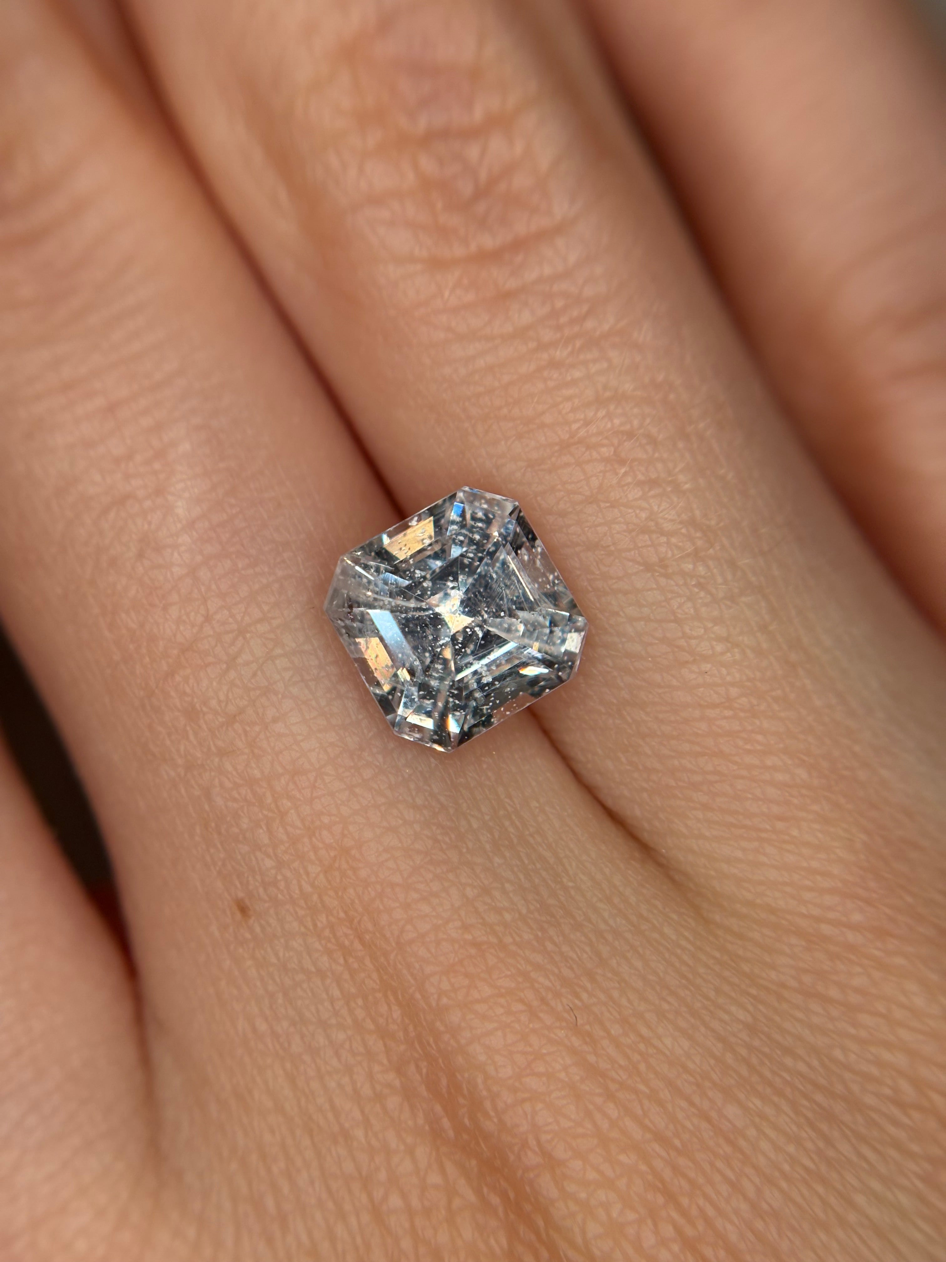 3.04ct Natural White Sapphire No Heat Asscher THAIC0585