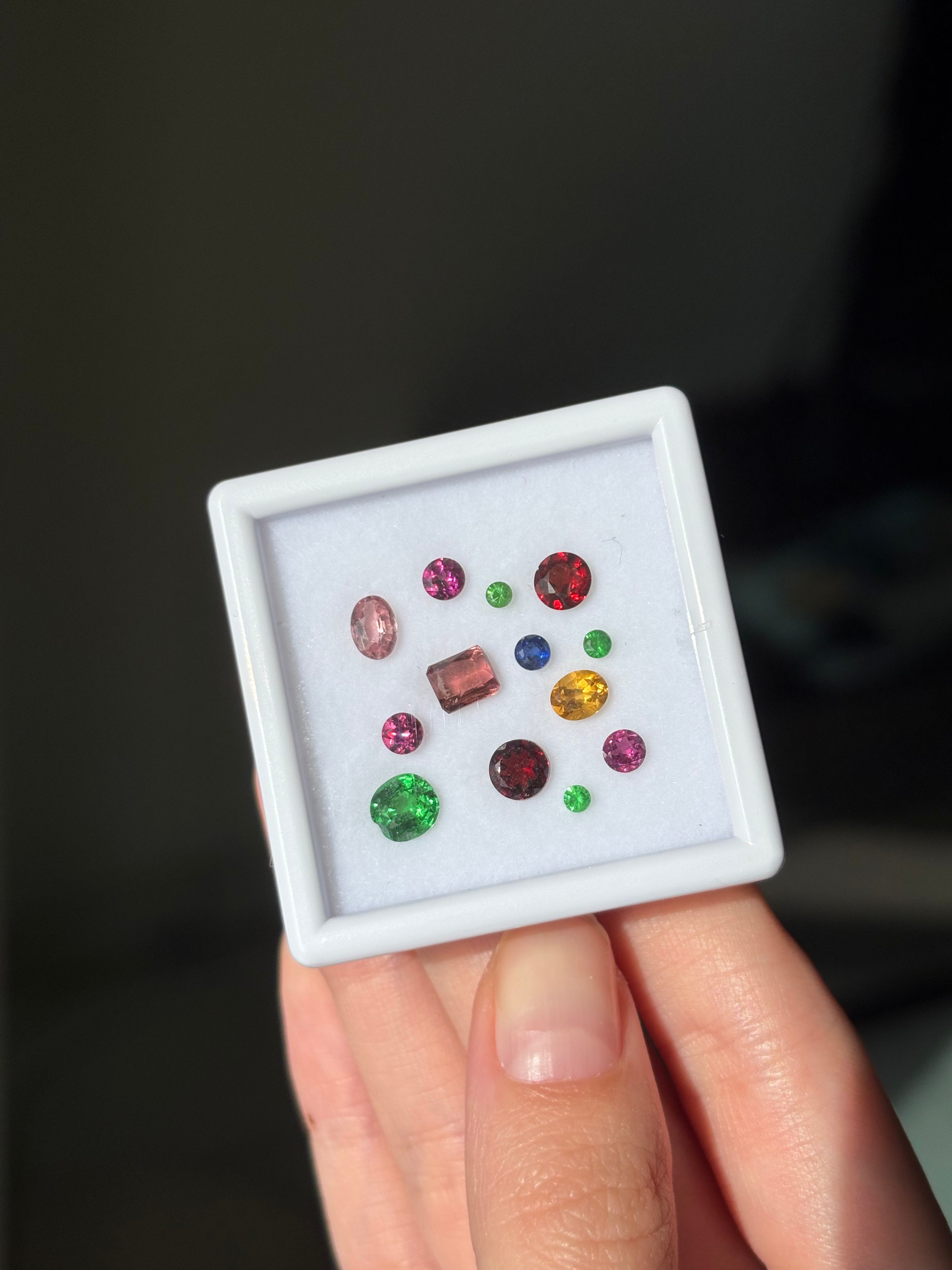 4.62ct Gemstone Mix Lot DXBCS2594