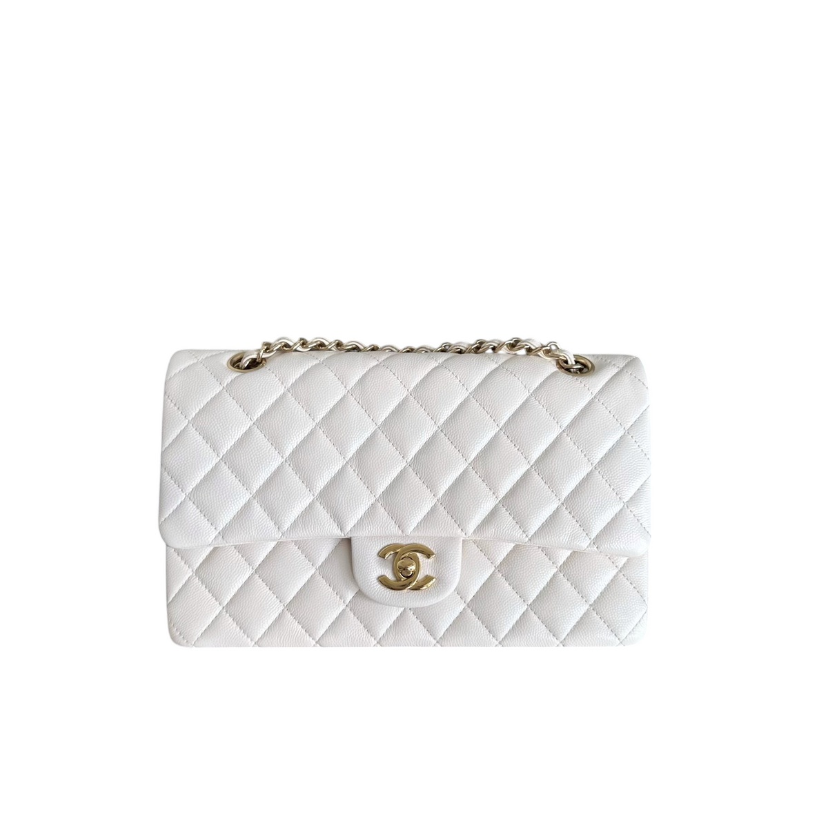 Luxury Evermore Chanel Classic Flap 中号白色鱼子酱皮菱格纹链条包，配金色五金配件