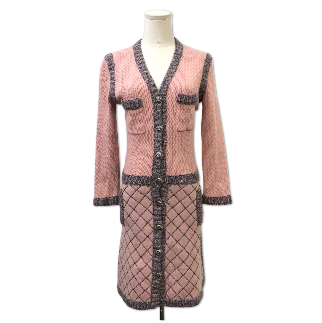 Chanel Pink Contrast-Trim Quilted Knit Long Cardigan Dress size 36 FQ0514953008