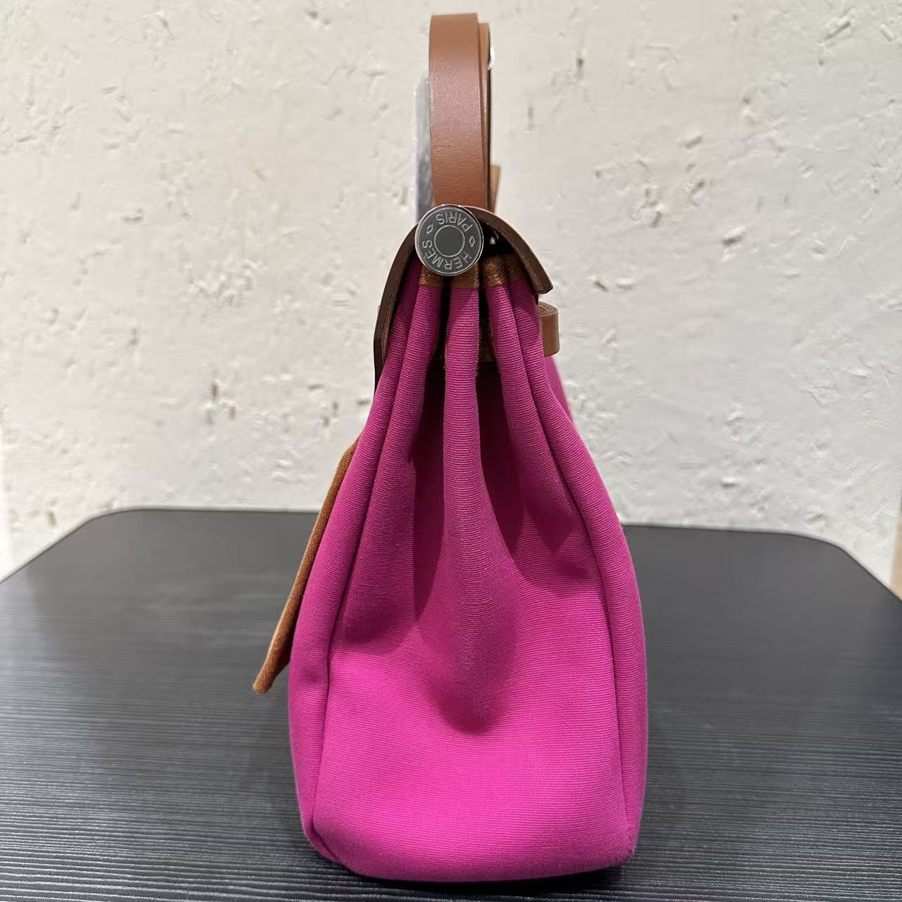 Hermès Herbag 31 Two-Tone Convertible Bag - Fuchsia & Tan