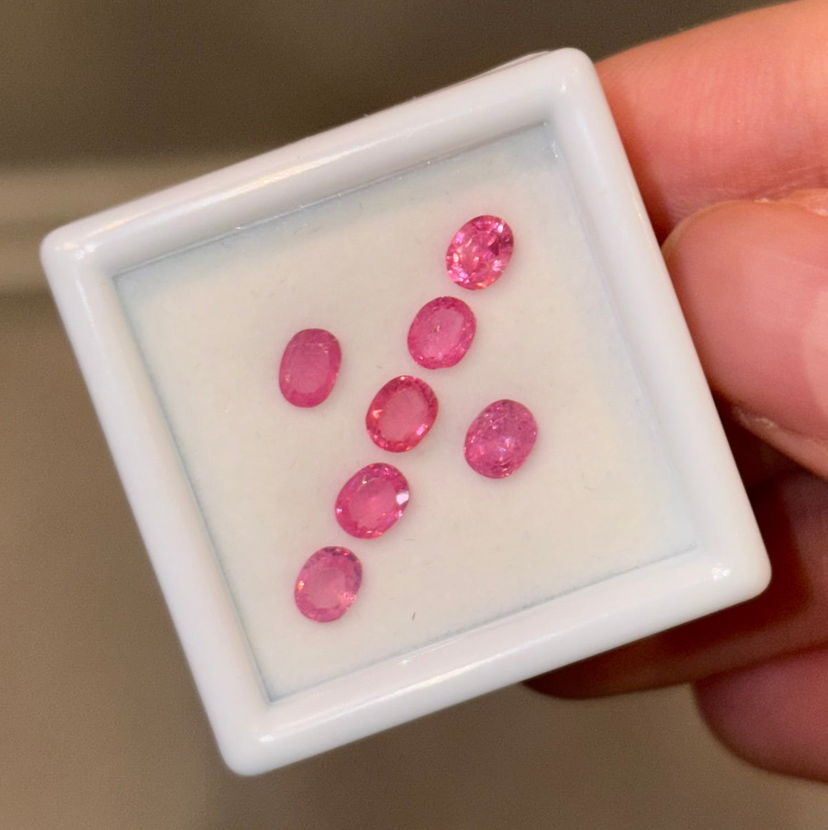 1.35ct Mahenge Vivid Pink Spinel Oval Set THAIC0720