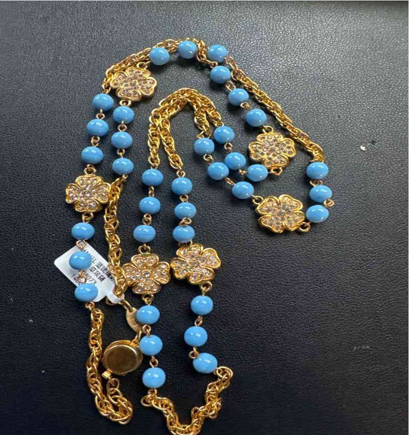 CHANEL Blue Glass Enameled Four-Leaf Clover Necklace LE508073