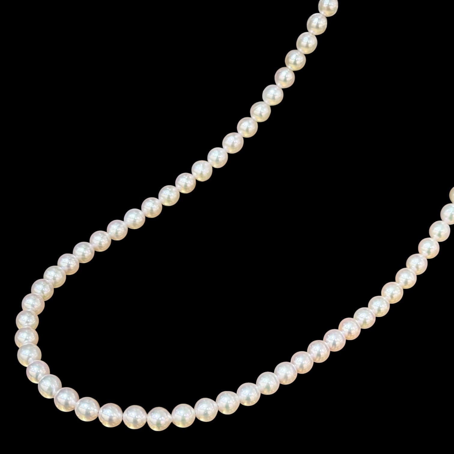 Akoya Pearl Necklace 4-4.5mm