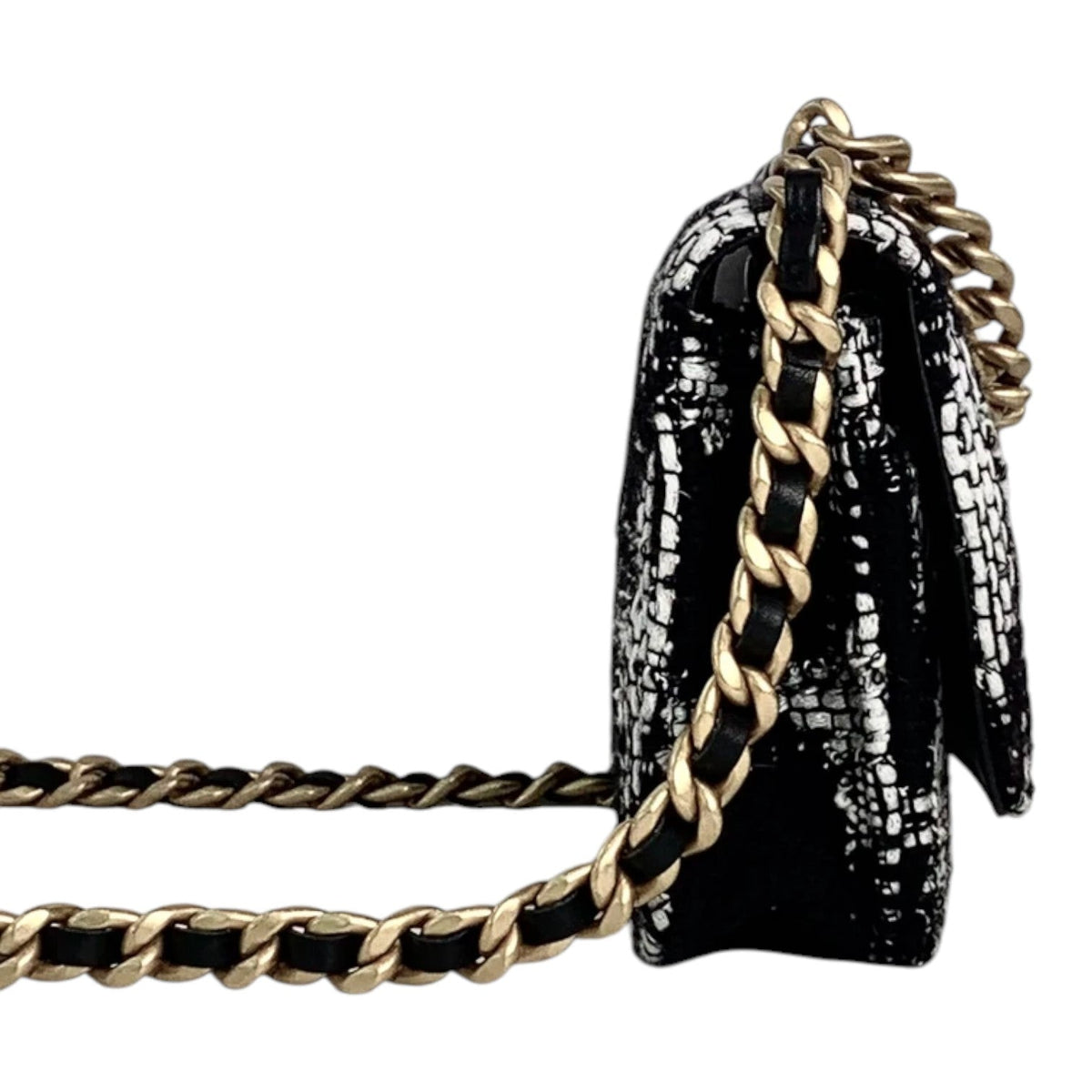 Chanel 19 Tweed Black/White Tweed Bag