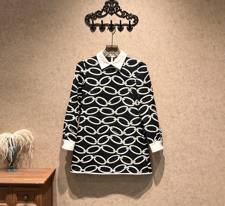 Valentino black chain print dress / size 38 / 99% new / 42528