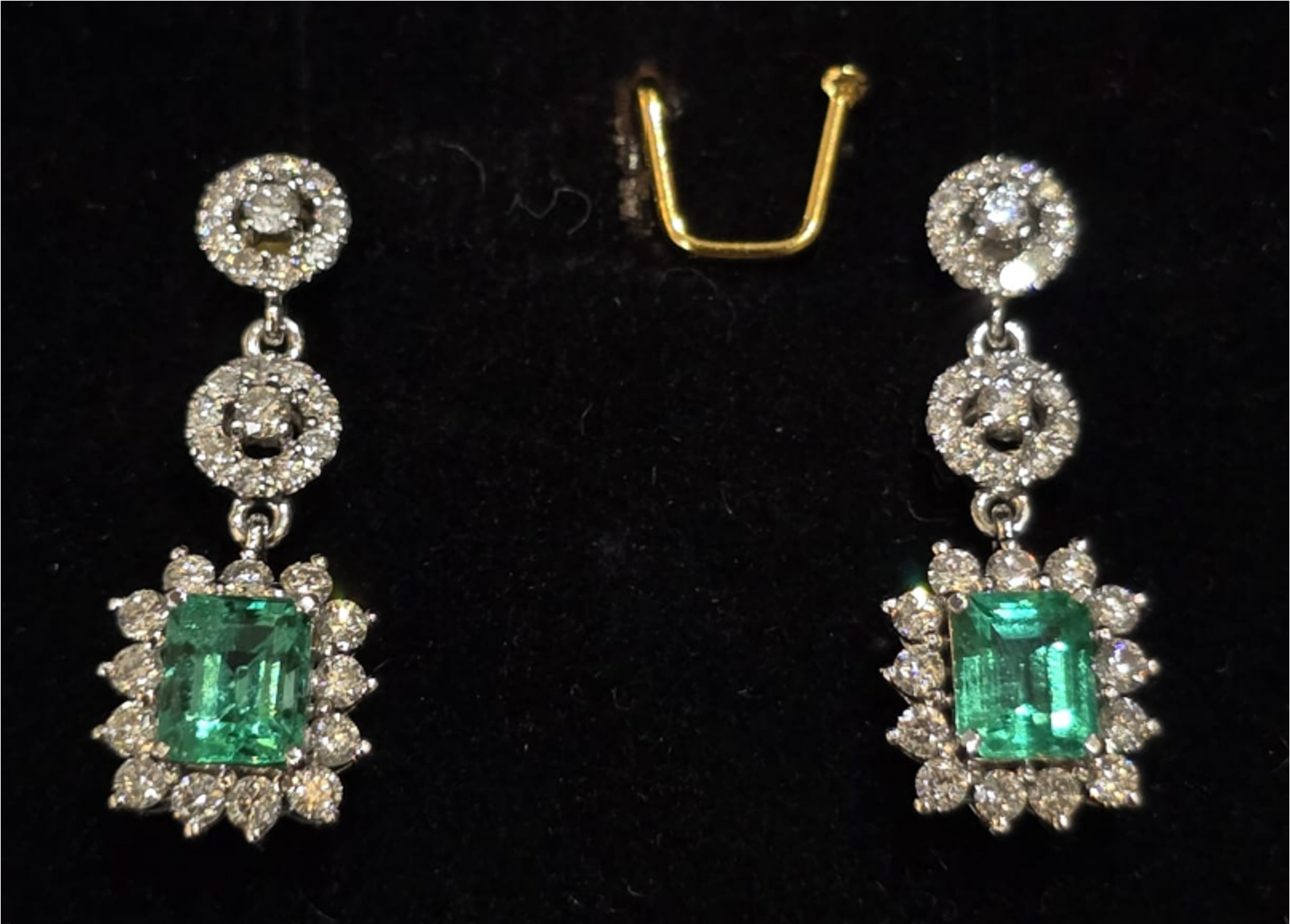 0.68ct Colombian emerald earrings SYCB46