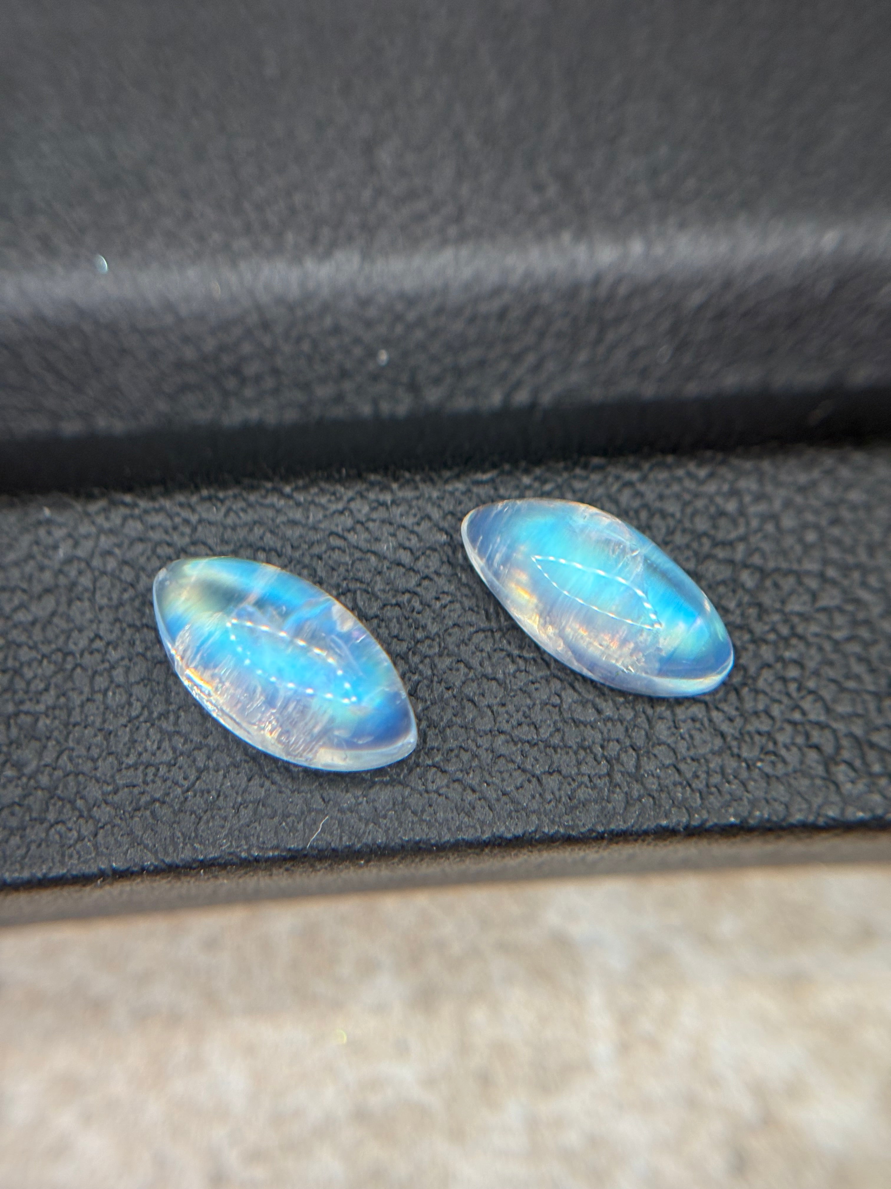 2.91ct Moonstone Marquise PAIR THAIC0164