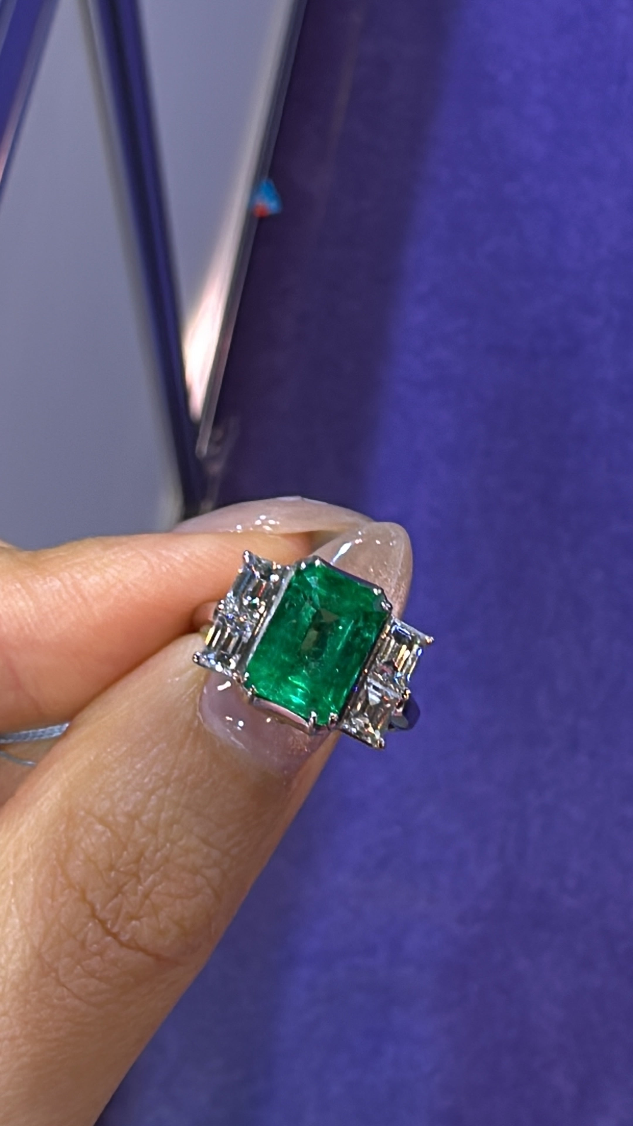 COLUMBIA EMERALD RING GIA 53369