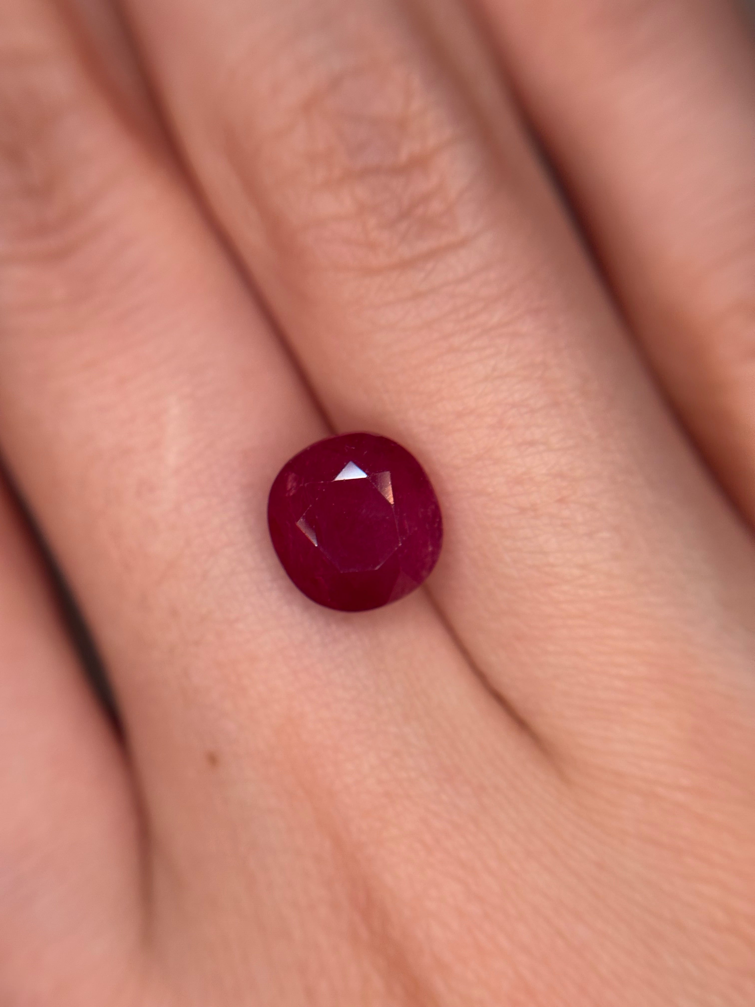 3.30ct Red Ruby Mozambique with certificate  THAIC0555