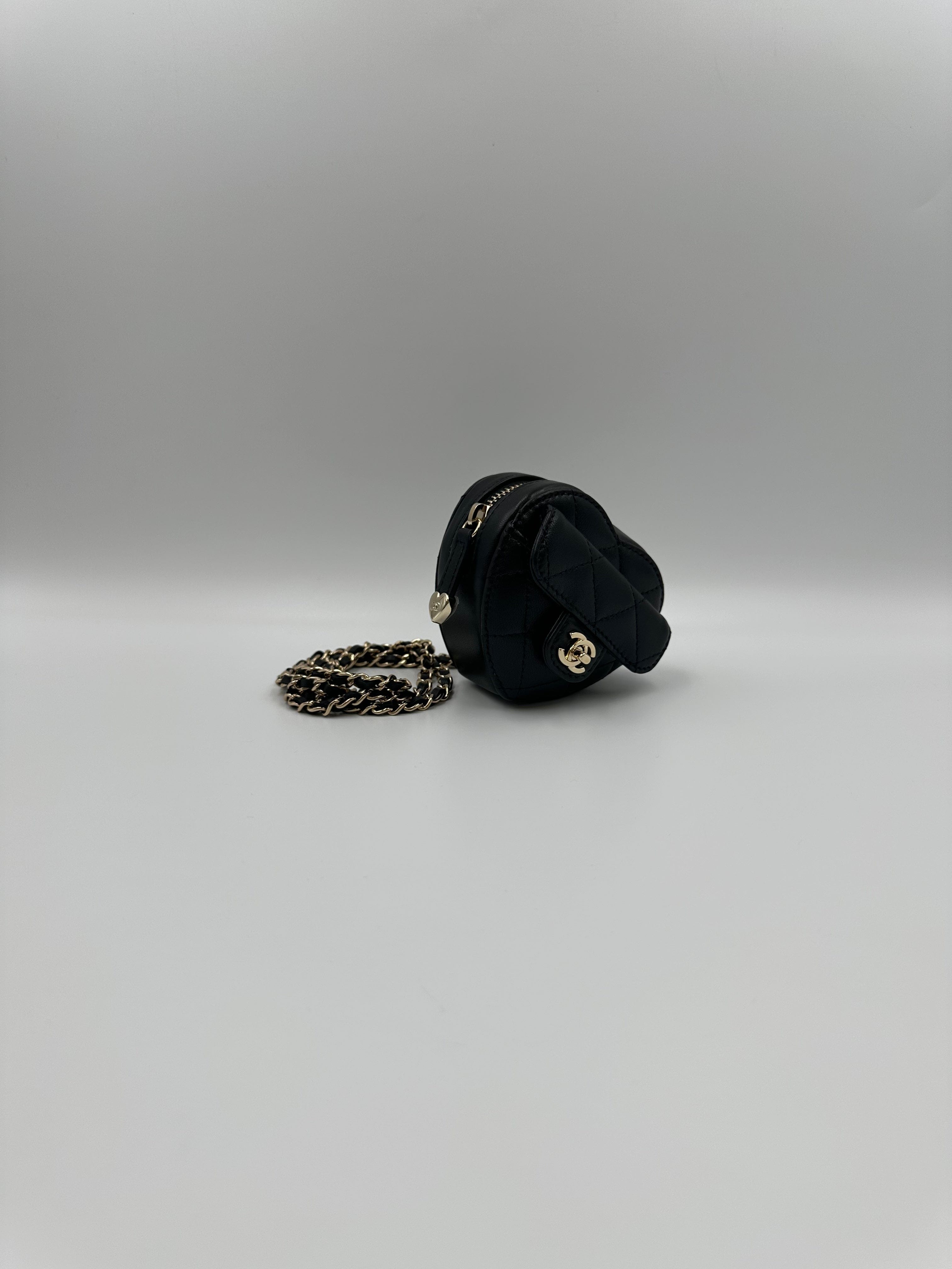*LONDON LOCATED* CHANEL MINI HEART NECKLACE Black Lambskin Leather with Champagne-Toned Metal