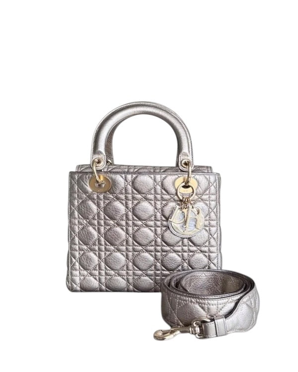 DIOR LADY MEDIUM FLAP - CANNAGE METALLIC GOLD GOLD HARDWARE SYCMDA124