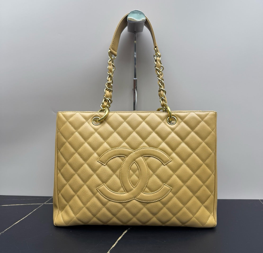 Chanel Beige Caviar Quilted Grand Shopping Tote (GST) 23206179