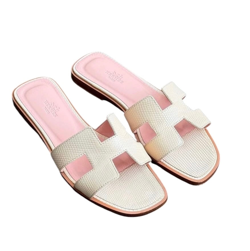 Hermes Oran Sandals Shiny Lizard Rose Pale Sz 38 SYCYA137