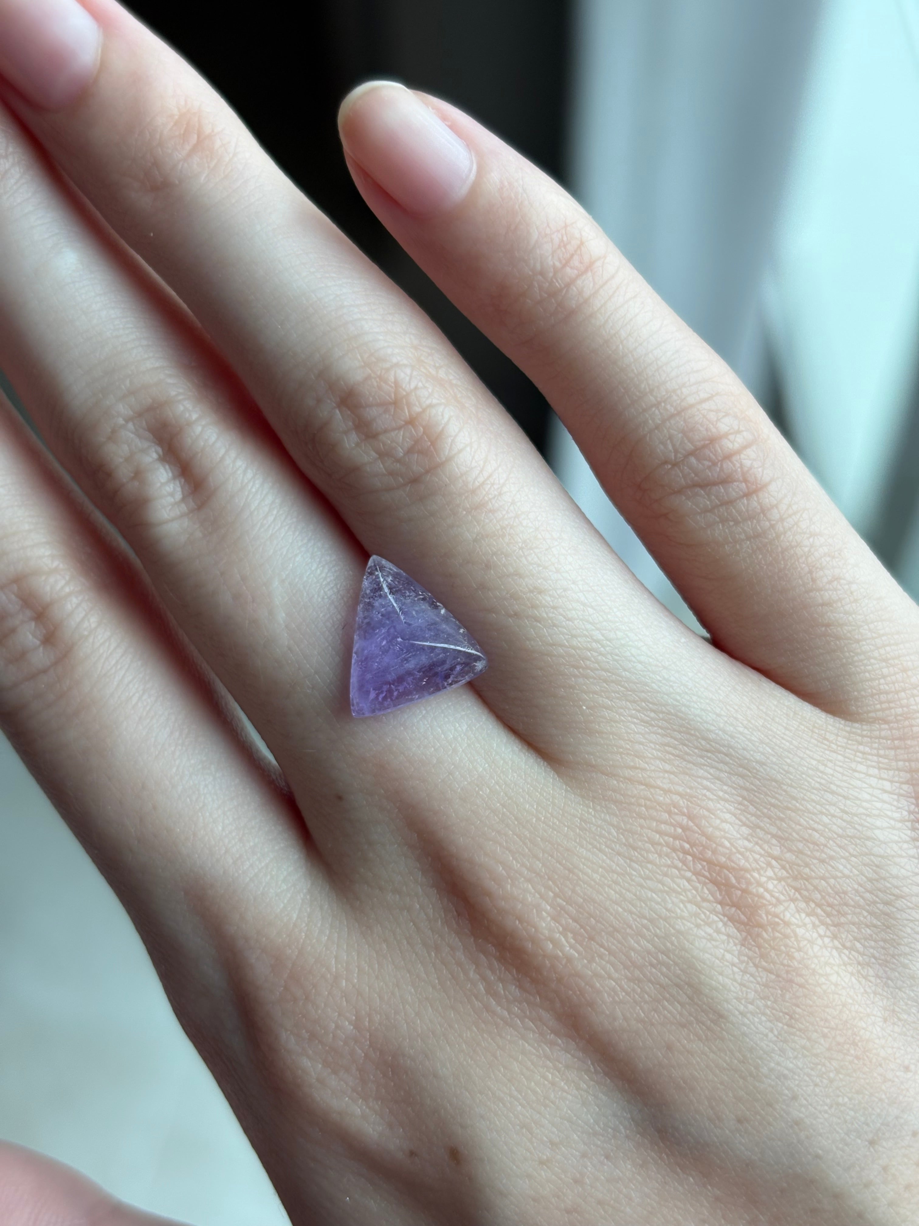 2.80ct Hackmanite Sugarloaf Trillion DXBCS4560