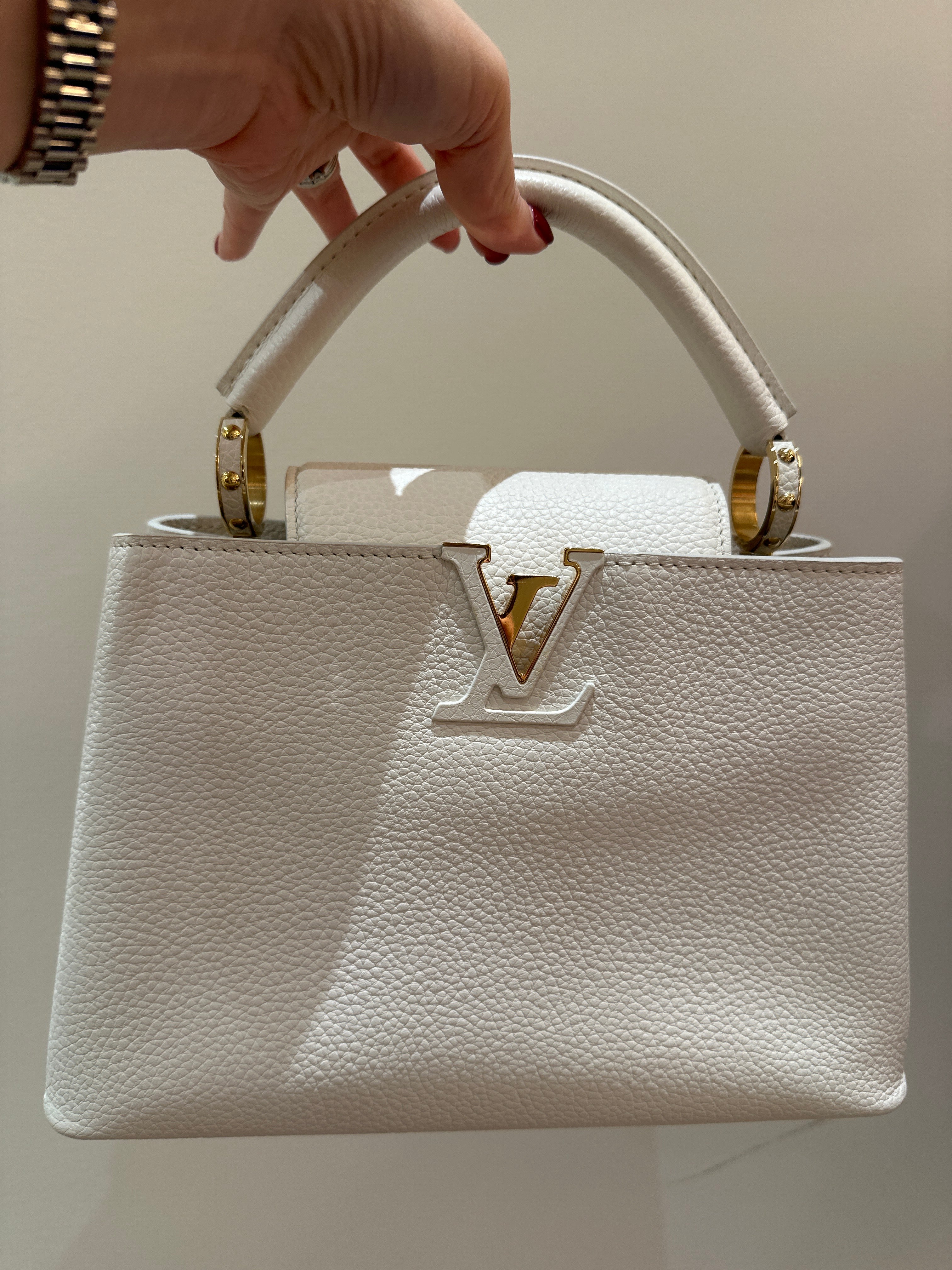 Louis Vuitton Capucines MM 31cm White Bag
