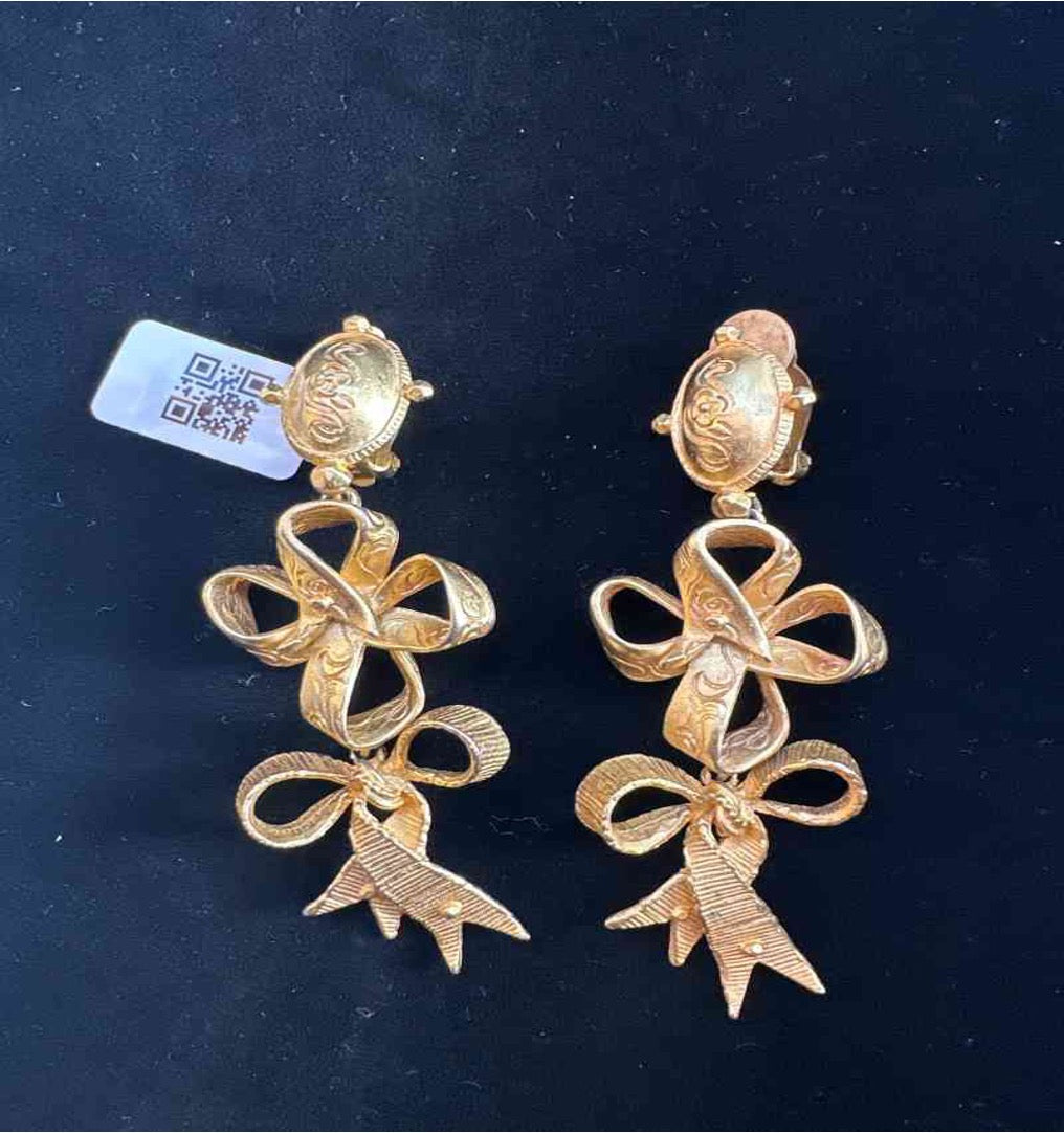 Lacroix Gold Bow Ear Clip LZ511627