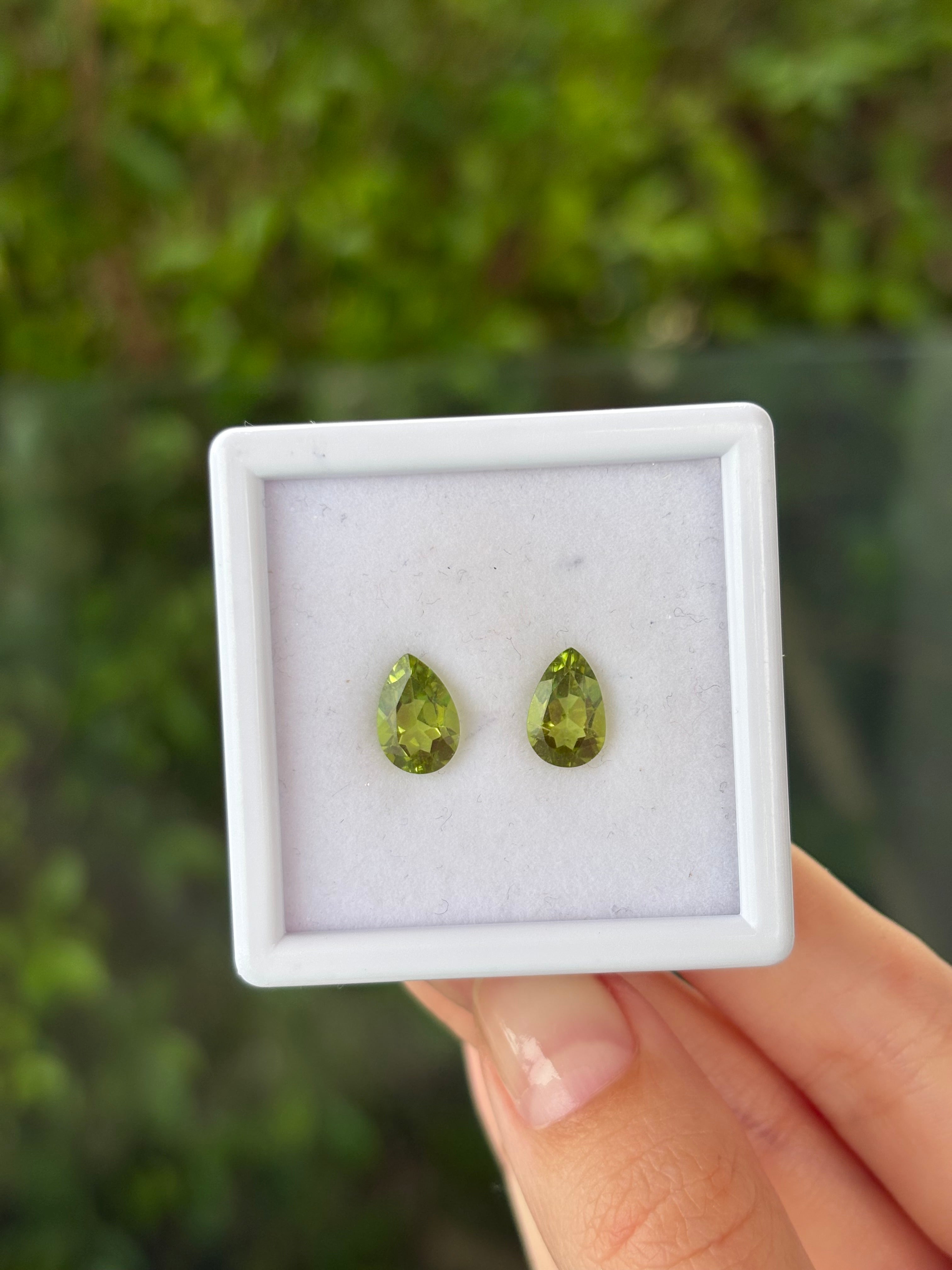 3.30ct Peridot Pear PAIR DXBCS5237