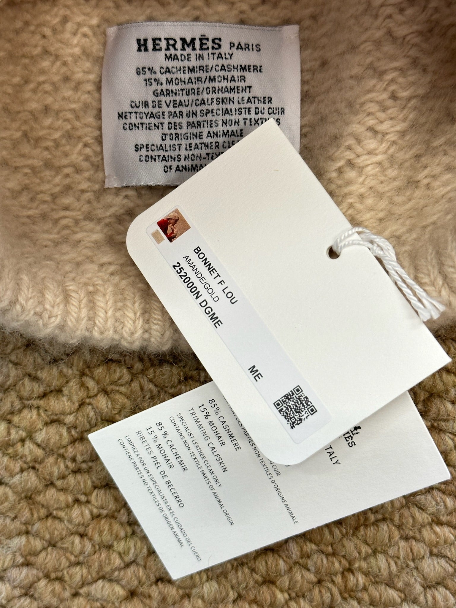 Hermès Lou beanie Bonnet Almond