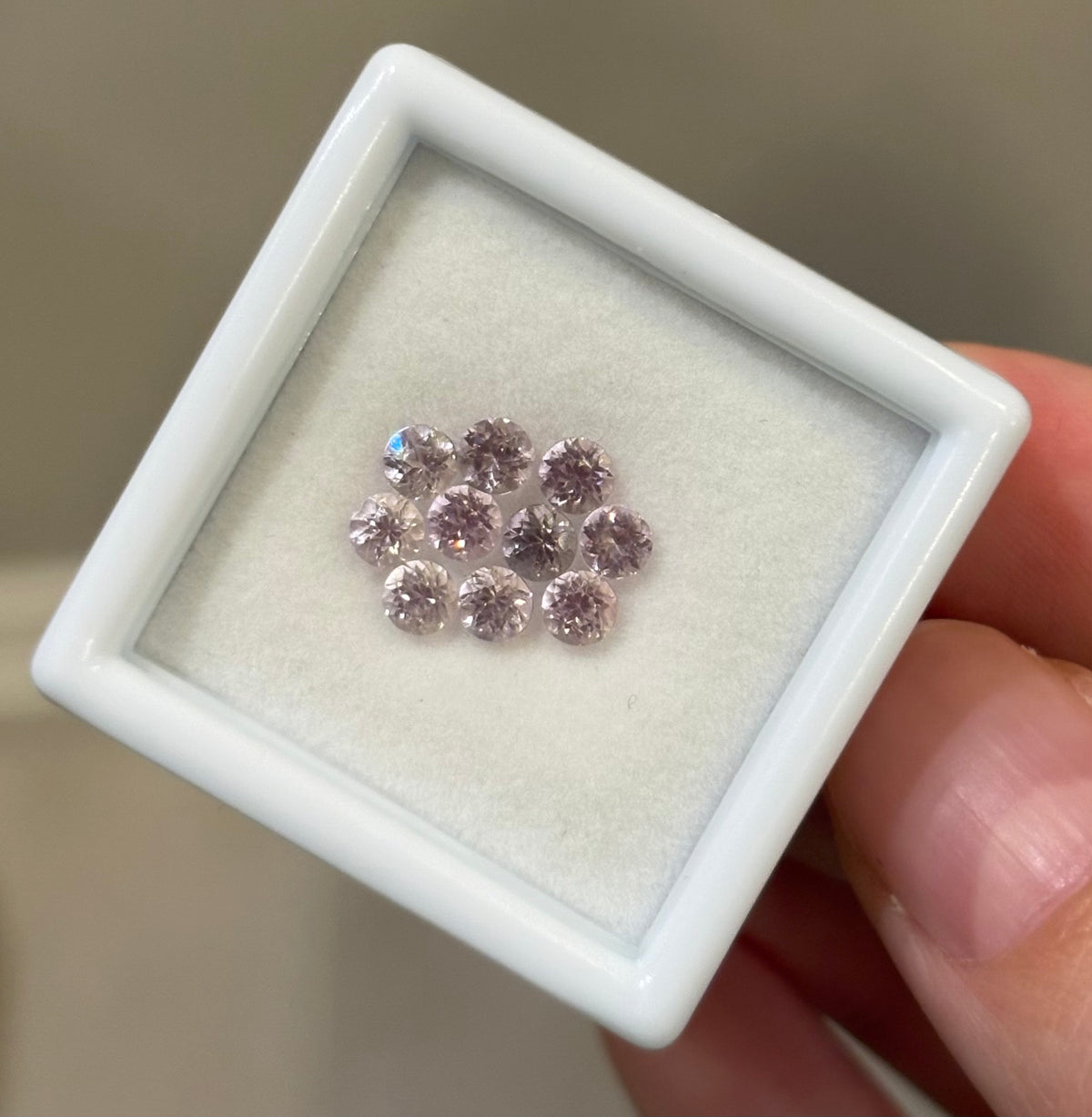 1.50ct Silvery Blush Spinel Melee THAIC0728