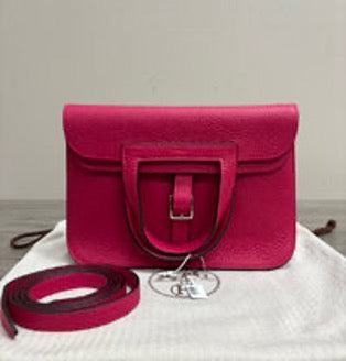 HERMES Halzan 25 Handbag with Silver Hardware in Exquisite Pink - Silver Matte 3032604244048