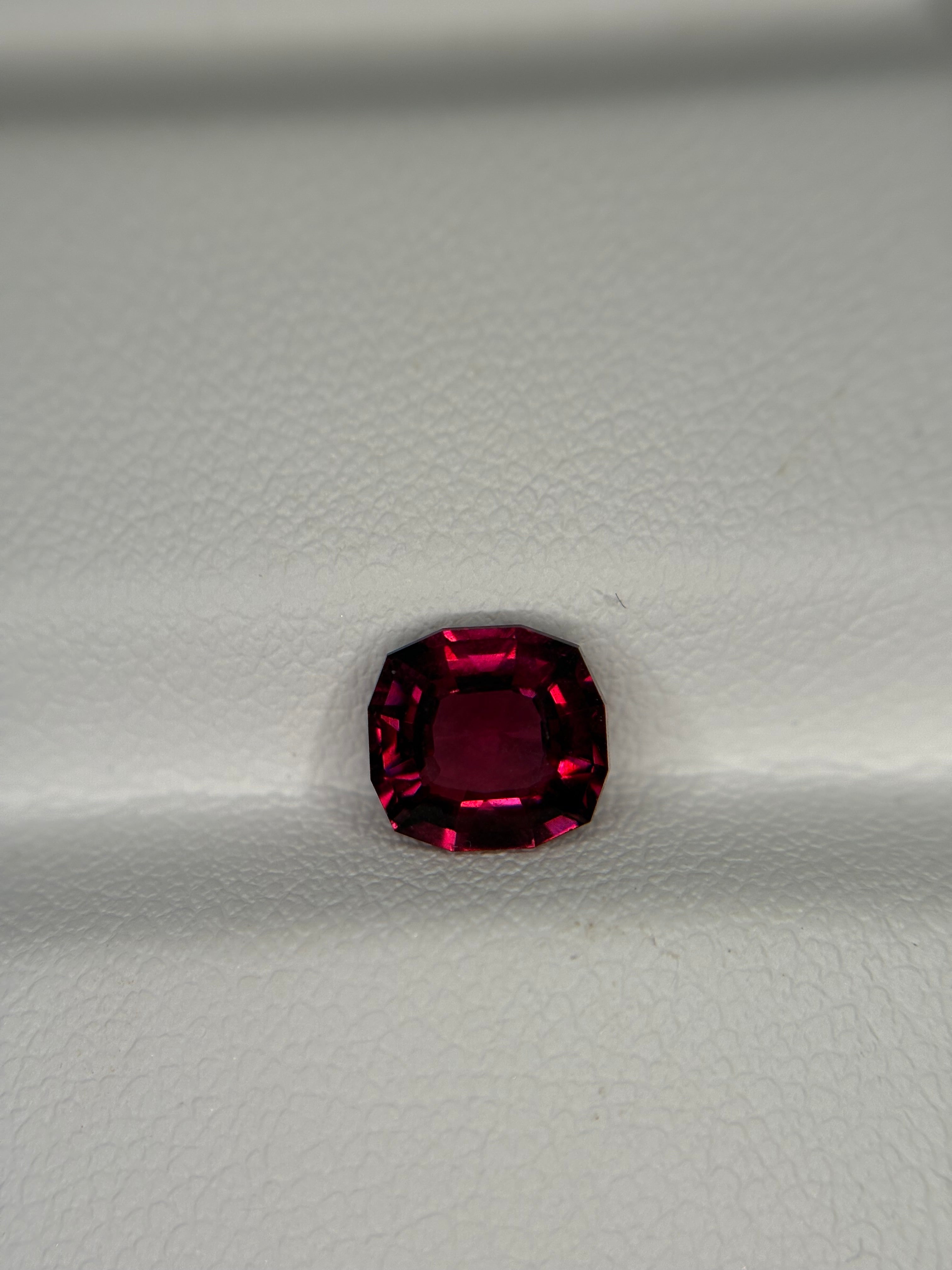 1.75ct Malaya Garnet (Zaddy's cut) THAIC0650