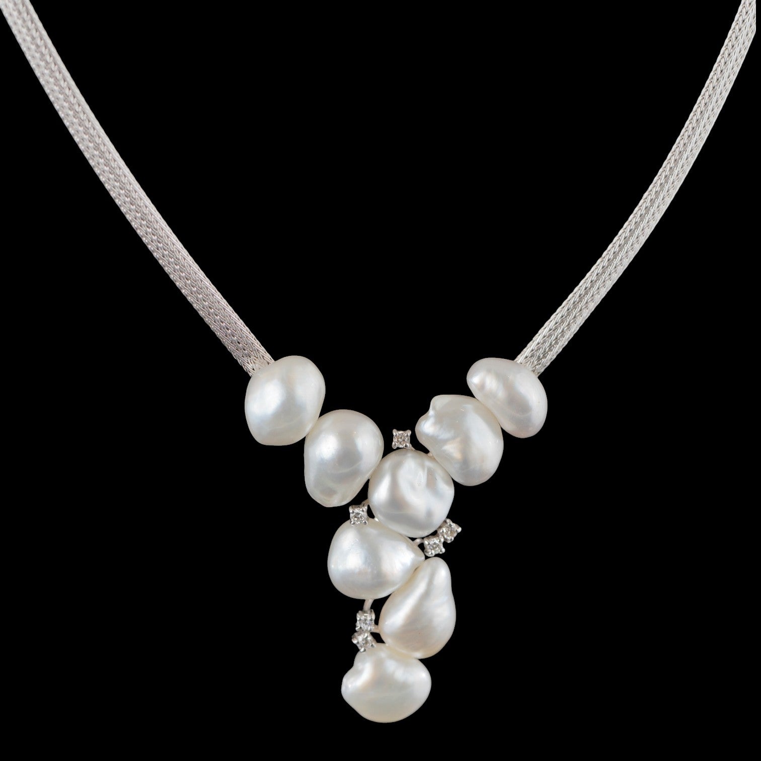 Natural White Saltwater Keshi Pearl & 0.12ct Diamond Necklace set in 18K White Gold