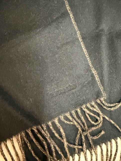 Hermès Cashmere Scarf - Black Beige Reversible