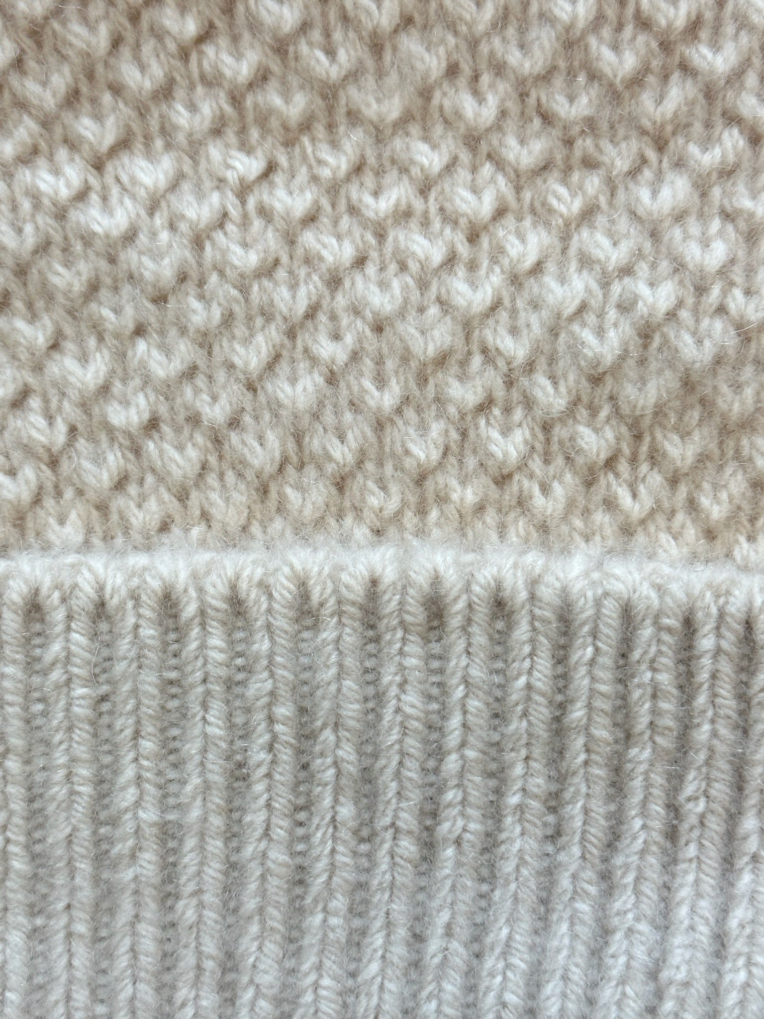 Hermès Lou beanie Bonnet Almond