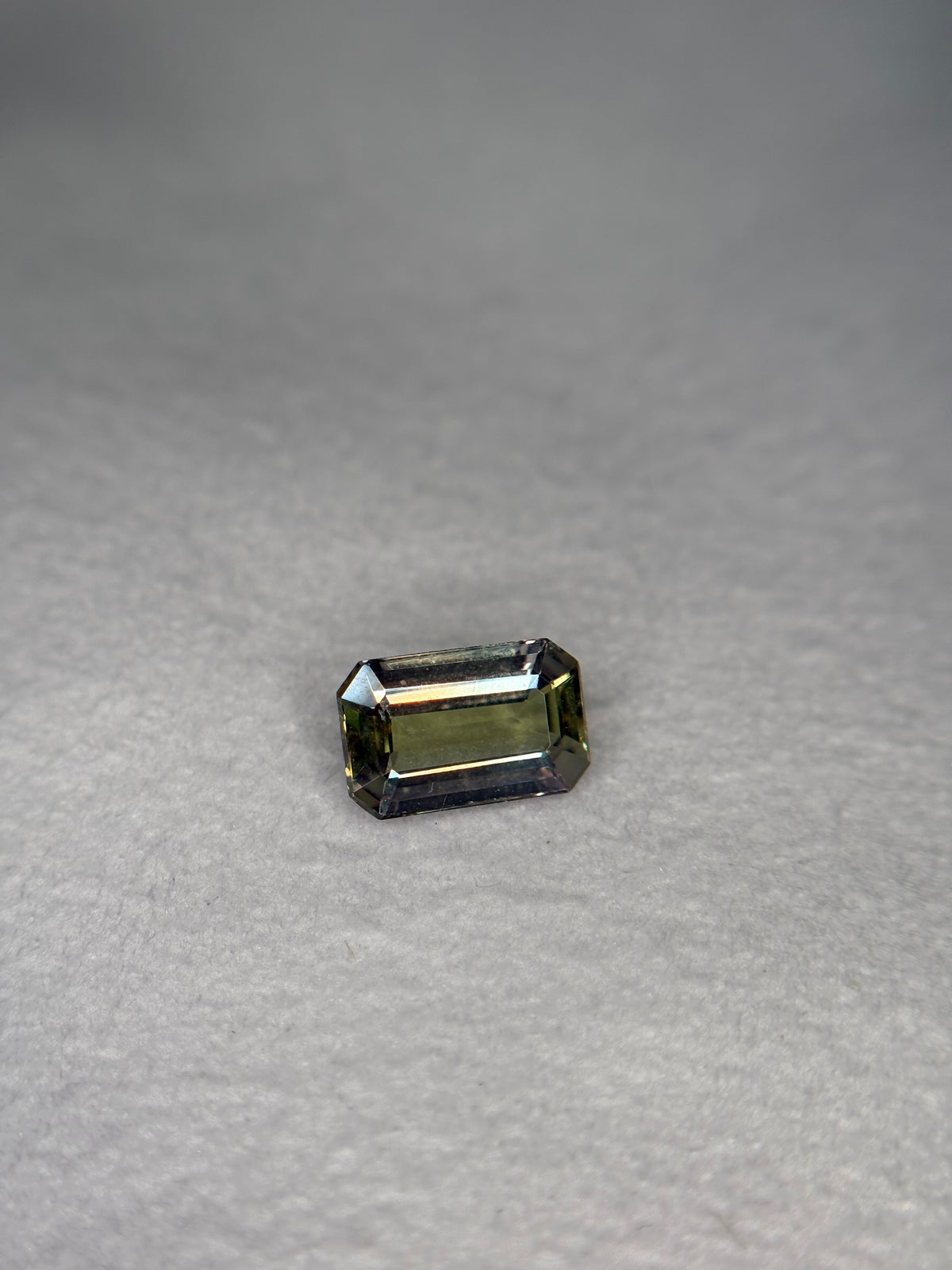 1.55ct Mermaid Tanzanite No Heat THAIC1338