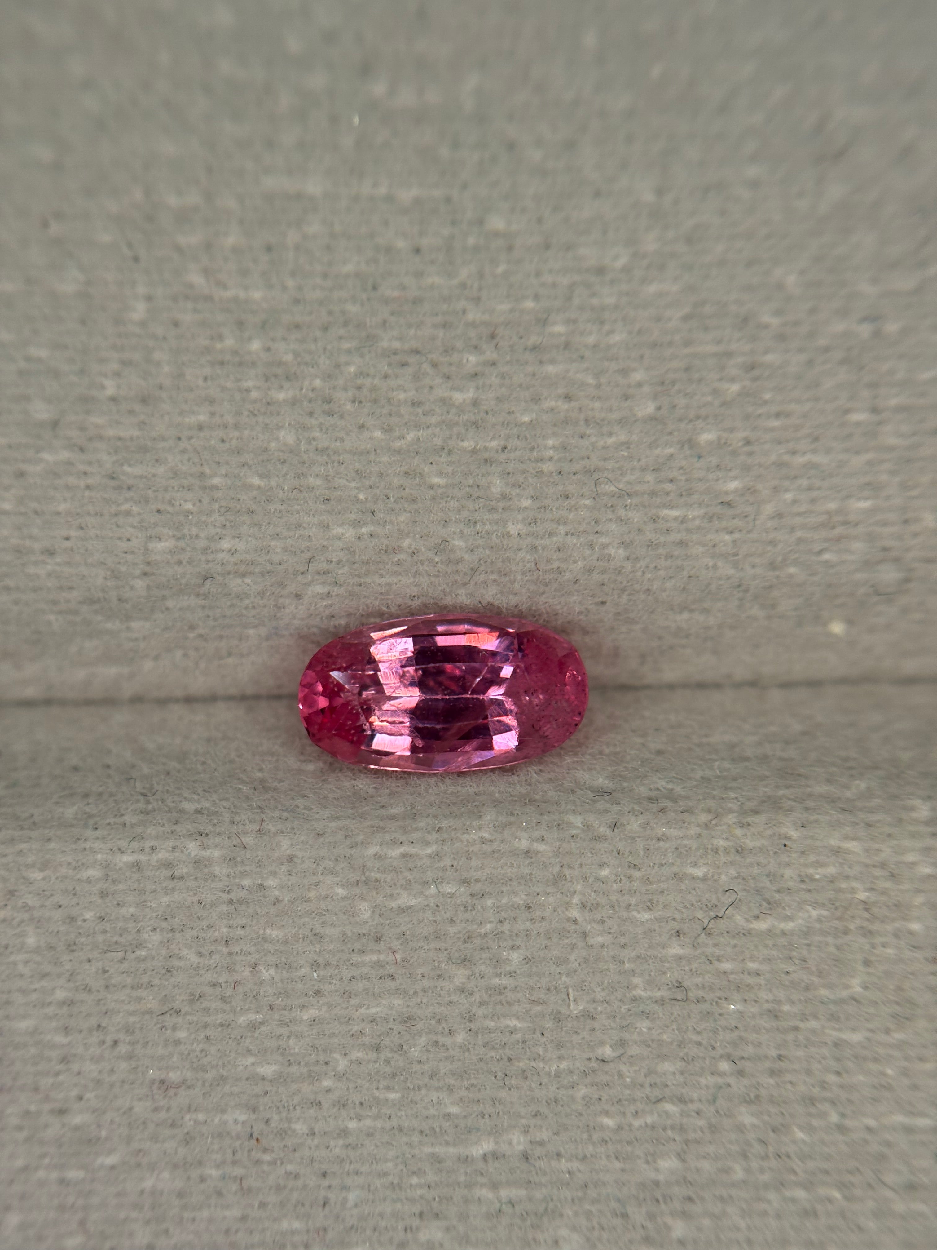 1.03ct Mahenge Vivd Pink Spinel  THAIC0540