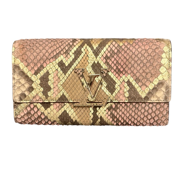 Louis Vuitton Clutch/Wallet